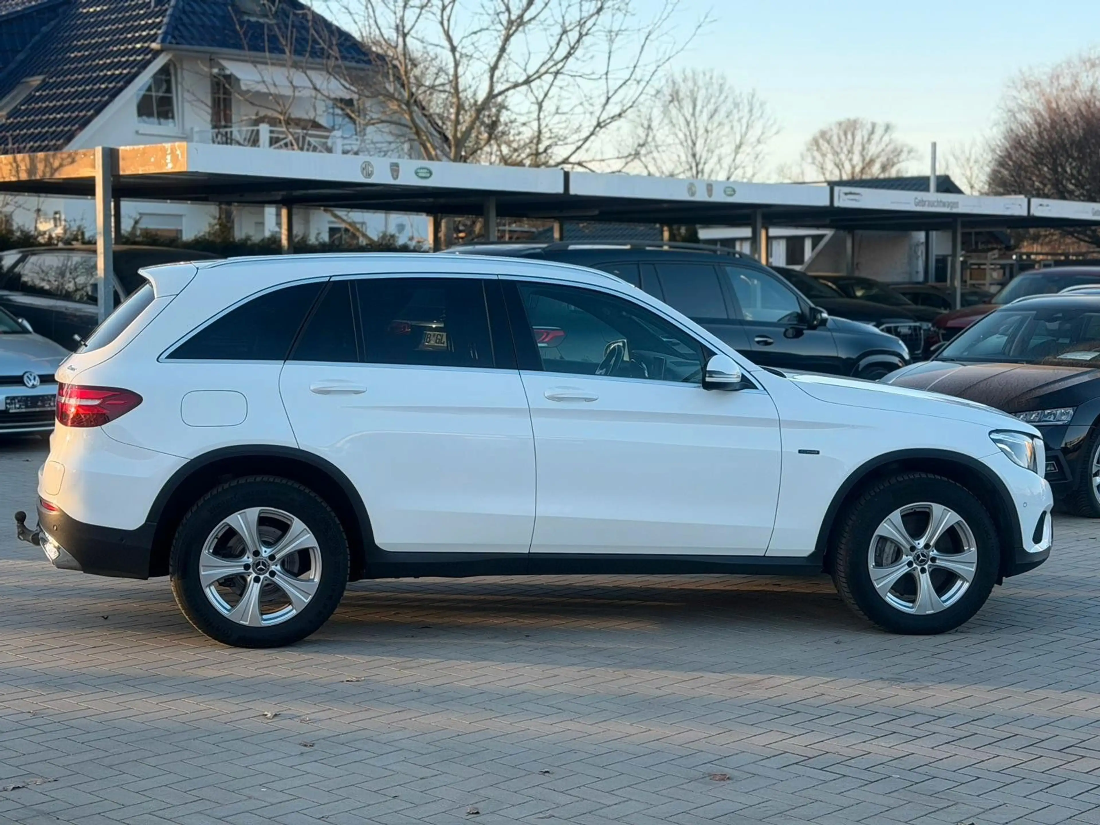 Mercedes-Benz GLC 350 e 4Matic — photo 5