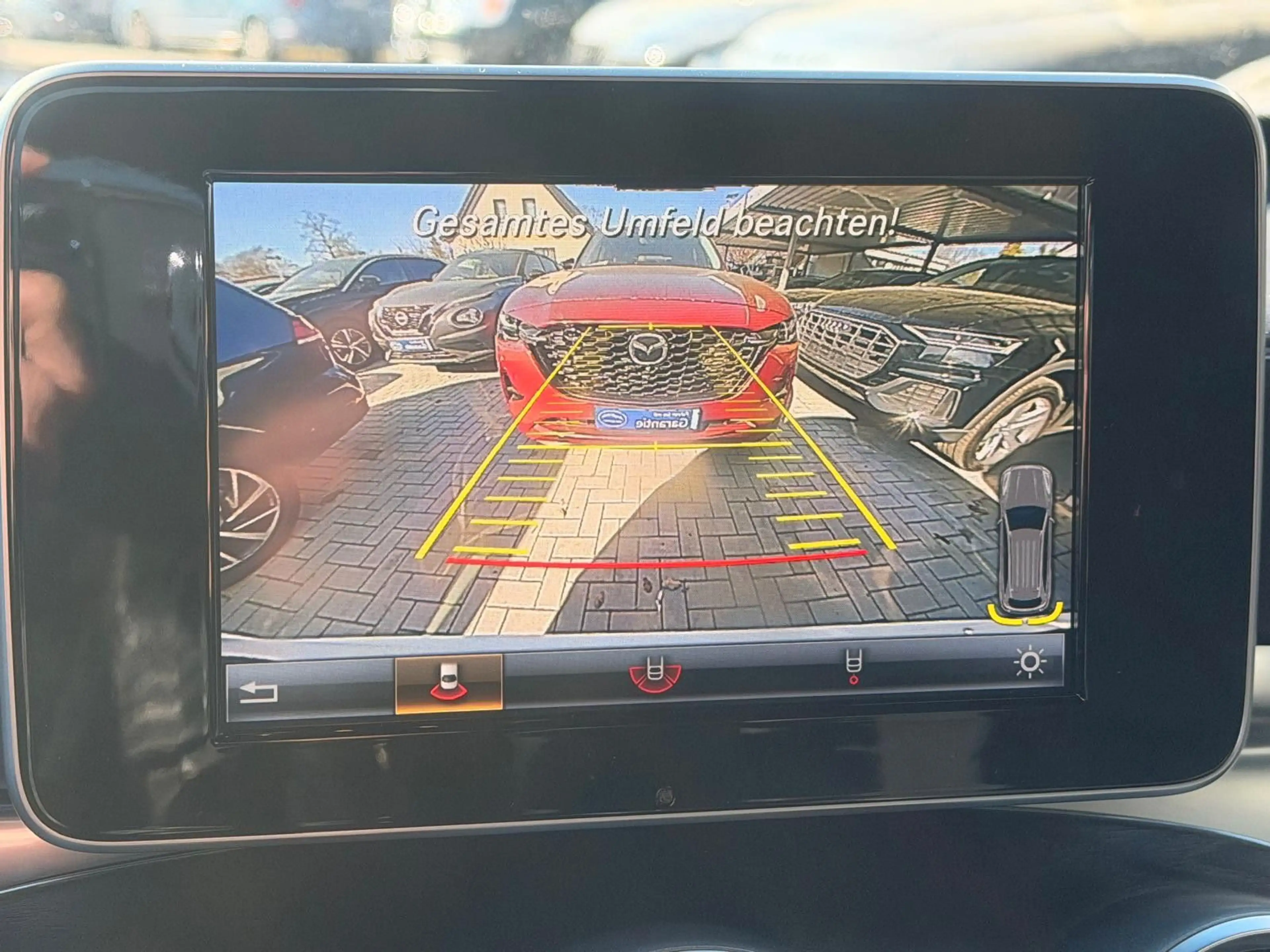 Mercedes-Benz GLC 350 e 4Matic — photo 12