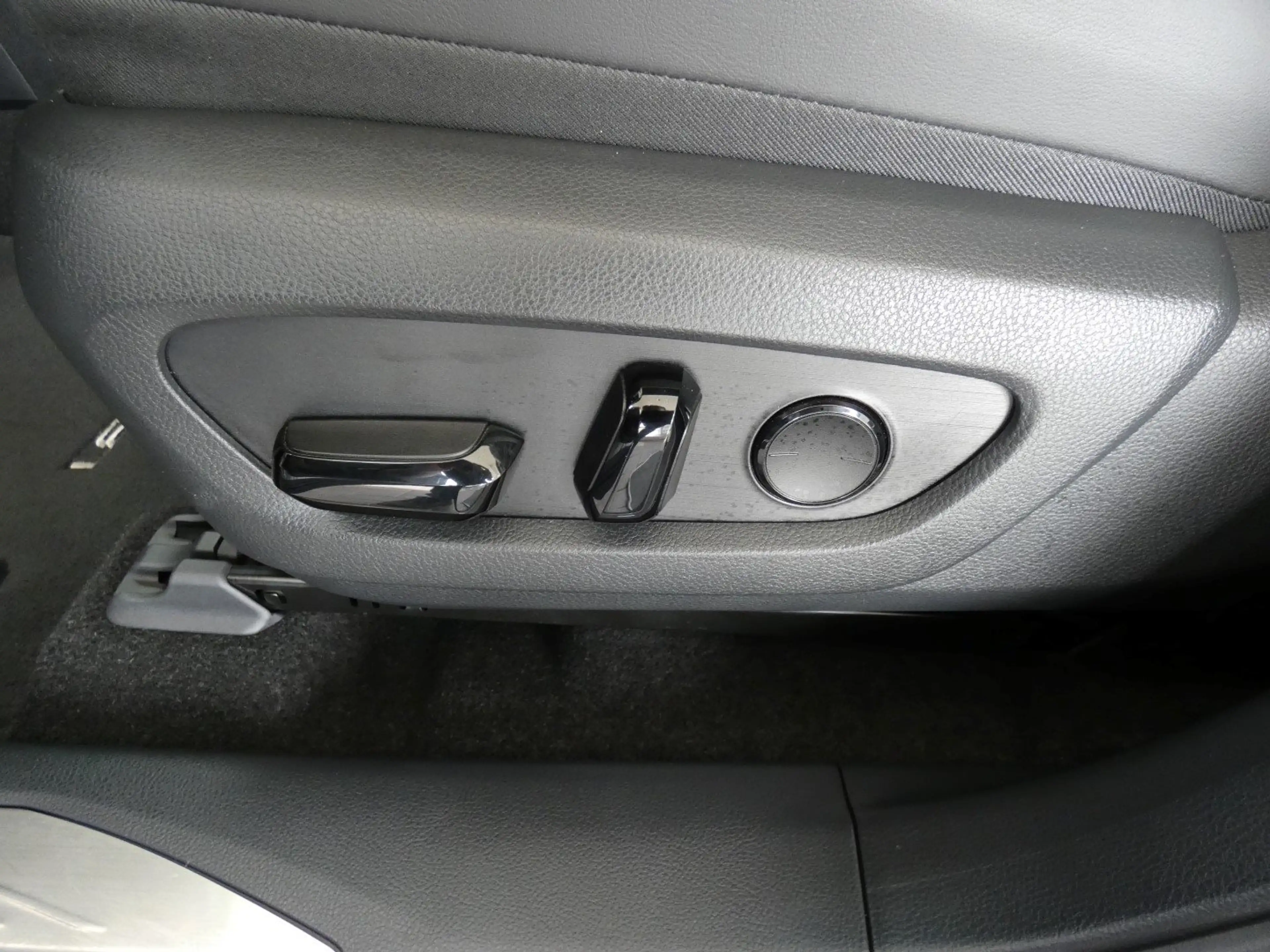 Lexus RX 350h AWD Executive line *NEW MODEL* Zetelventilatie — photo 12