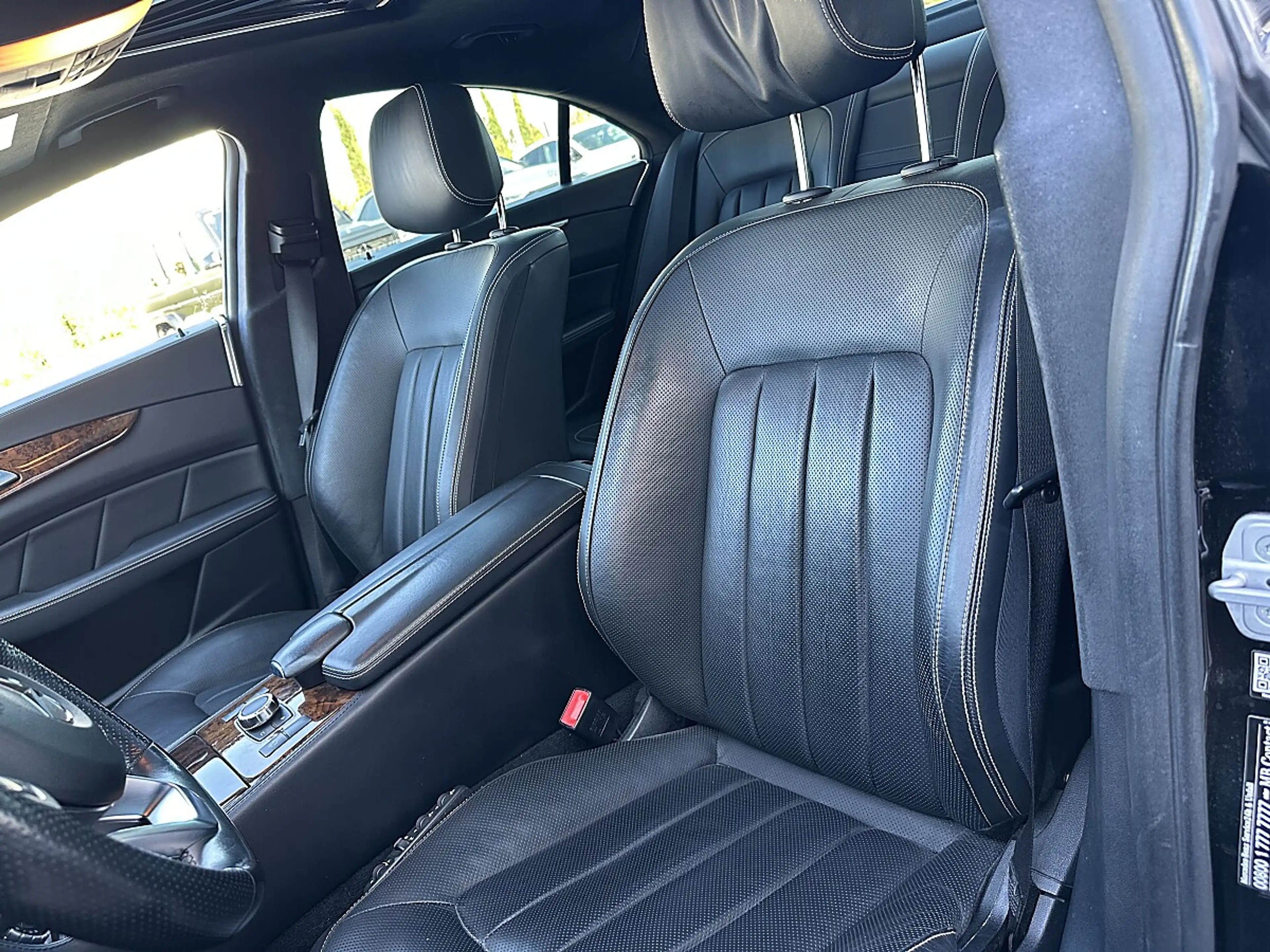 Mercedes-Benz CLS 350 d 4MATIC Aut. — photo 13