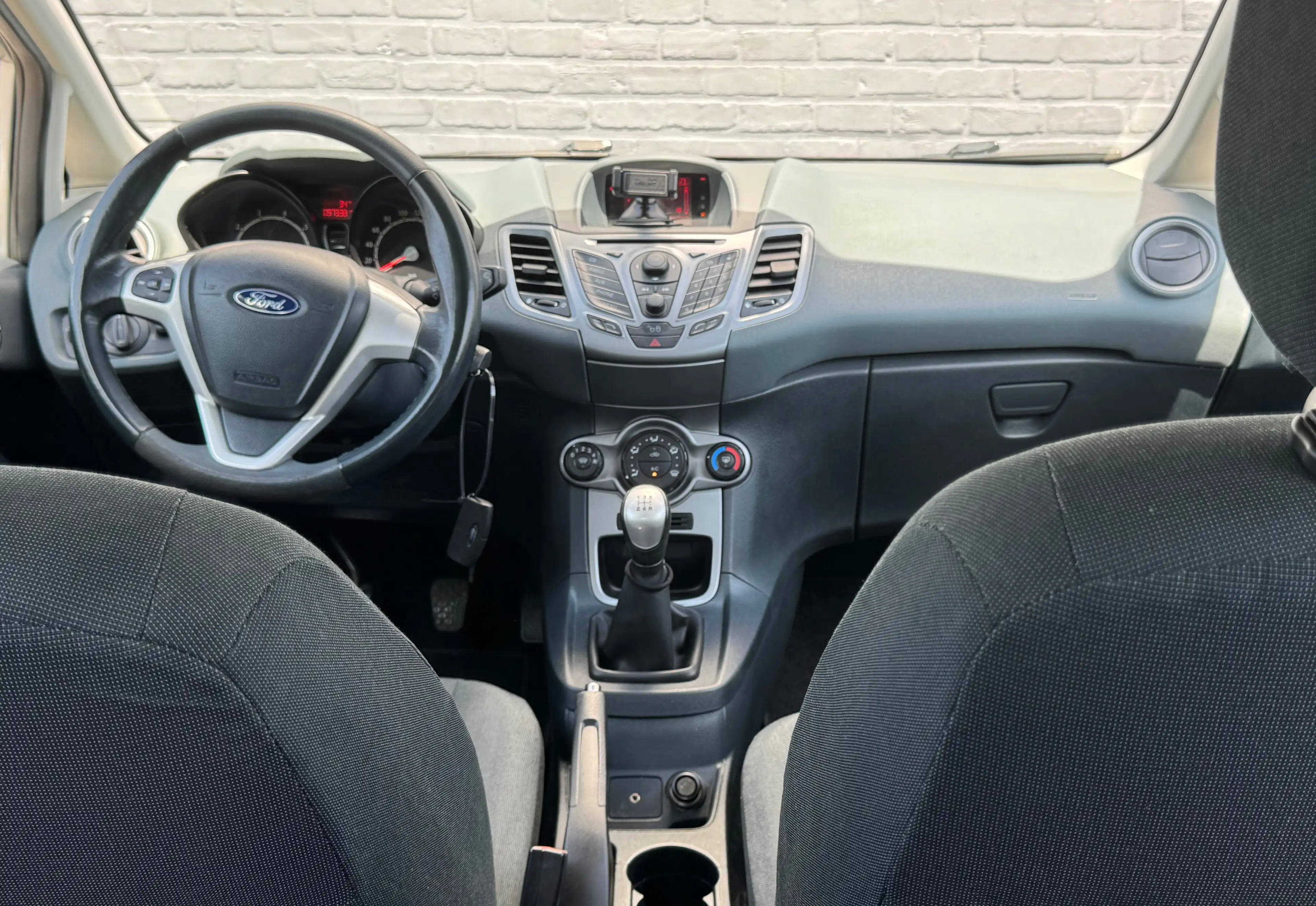 Ford Fiesta 1.25i * 97dKM * Airco * Garantie — photo 8