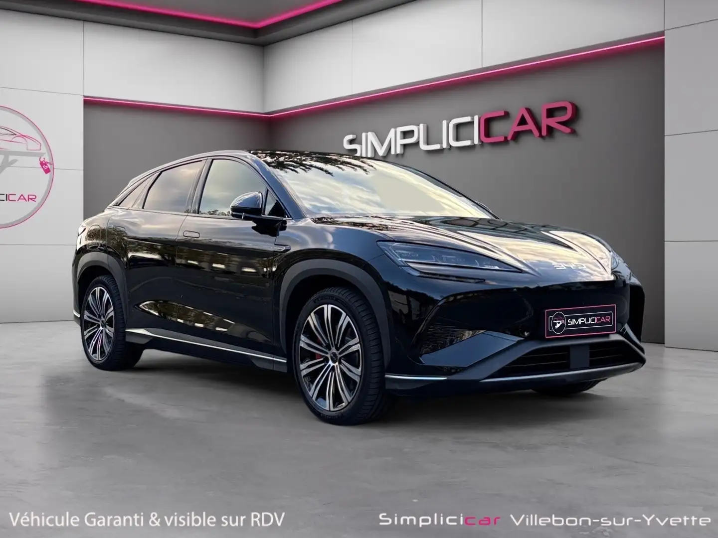 BYD Sealion 7 EXCELLENCE Zwart - 1