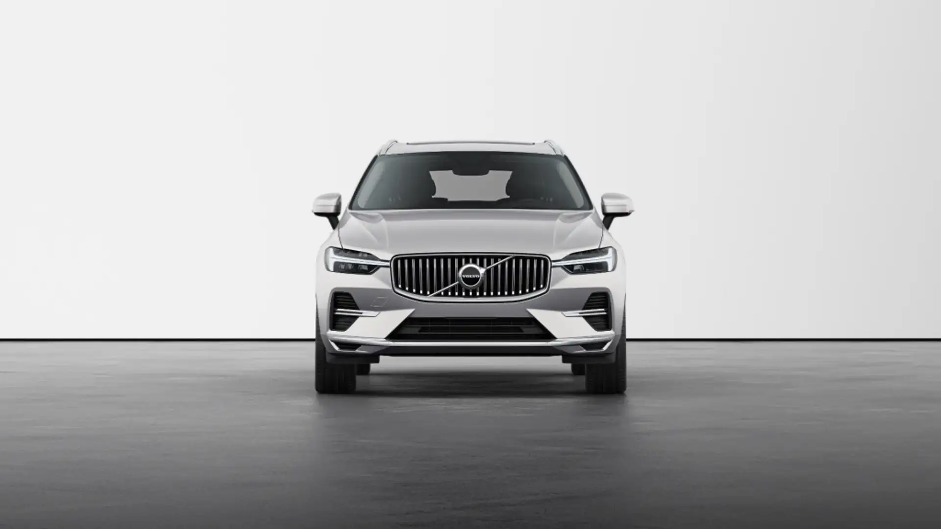 Volvo XC60 2.0 T6 AWD Essential | UIT VOORRAAD LEVERBAAR! Argent - 2