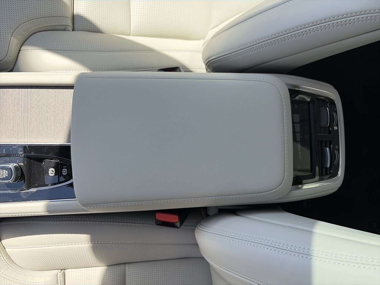 2026 Volvo XC90 Ultra 7-Seater (Dark Theme) Air Suspension | HUD | thumb 27