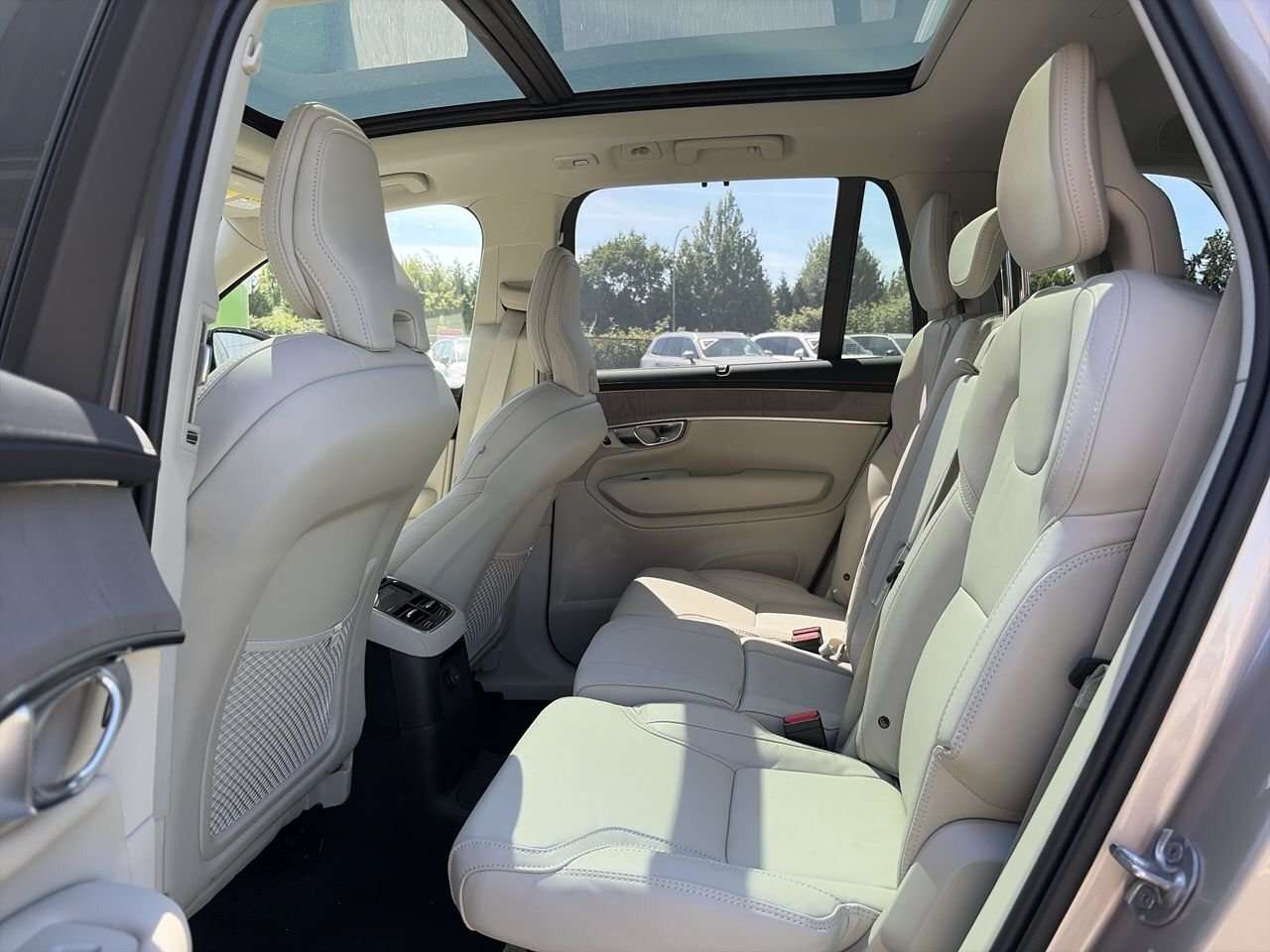 2026 Volvo XC90 Ultra 7-Seater (Dark Theme) Air Suspension | HUD | thumb 30