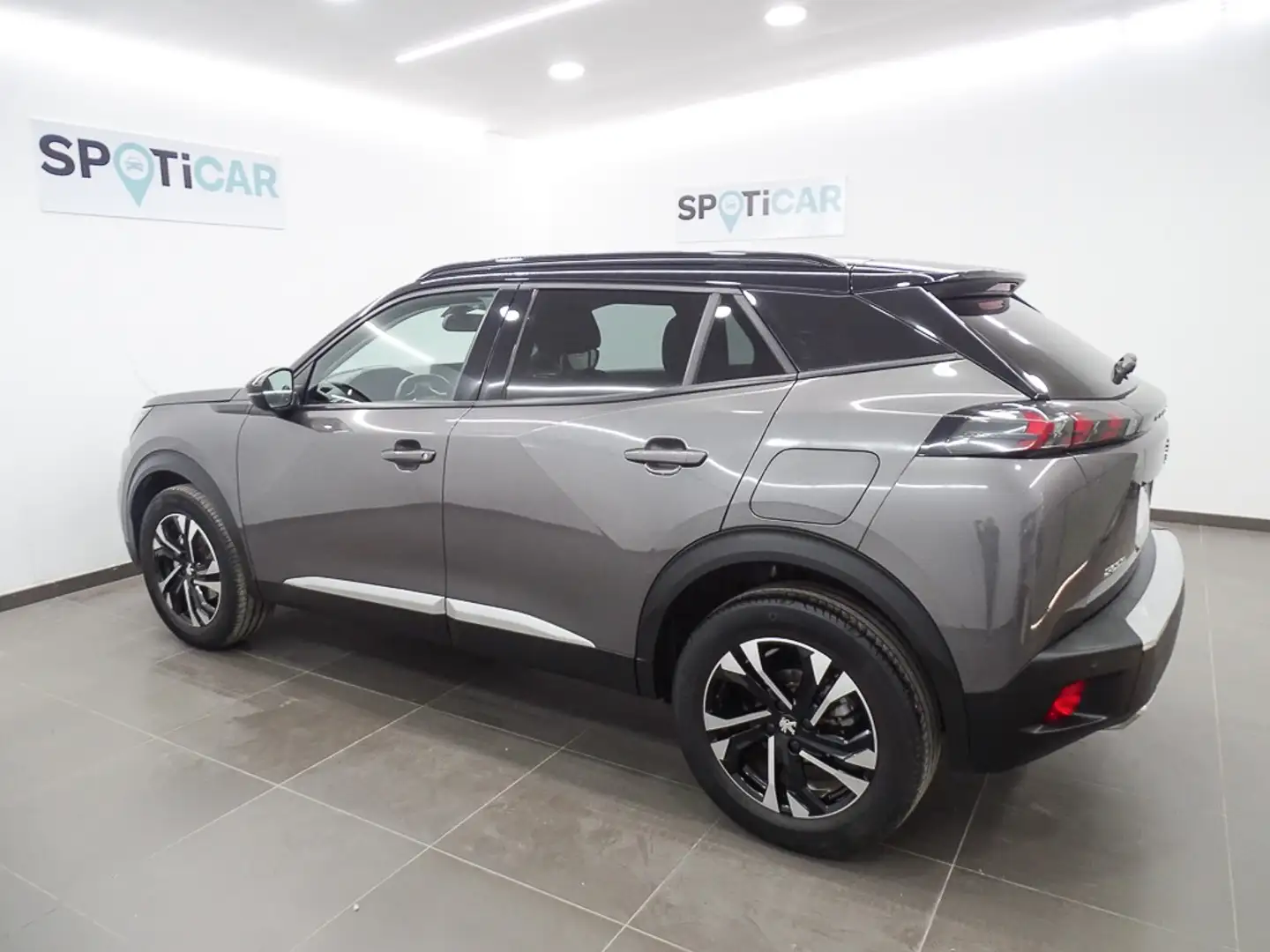 Peugeot 2008 1.2 PureTech S&S Allure 130 Gris - 2