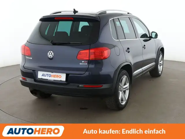 Volkswagen Tiguan view 6