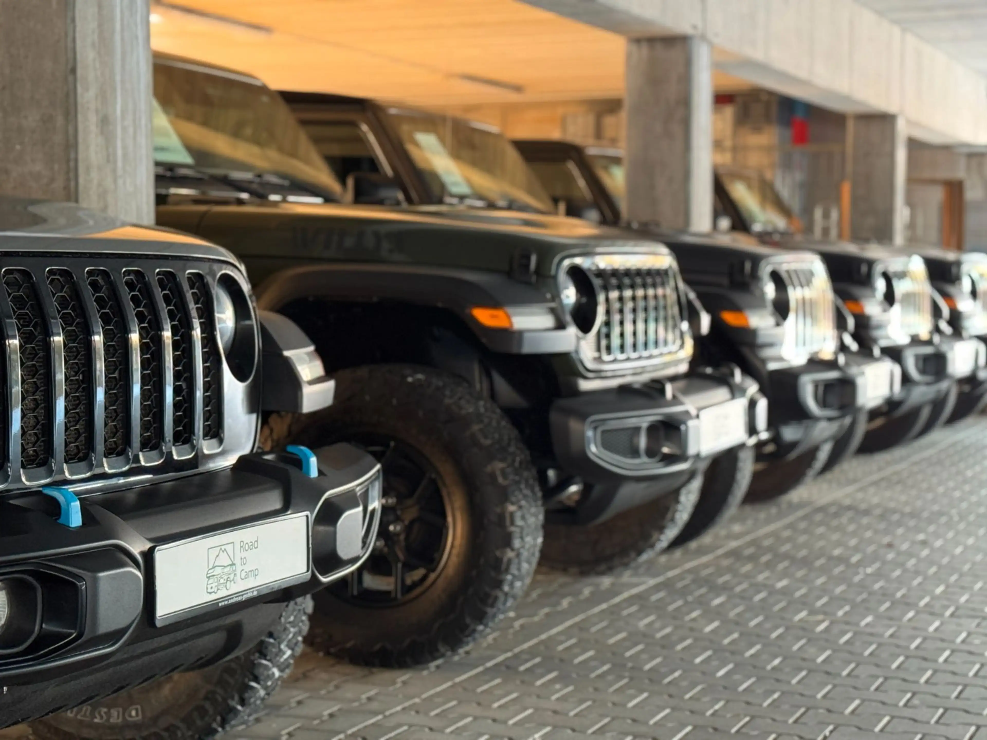 Jeep Wrangler RubiconX 4XE *LED,Carplay,AHK,Soundsys* — photo 6