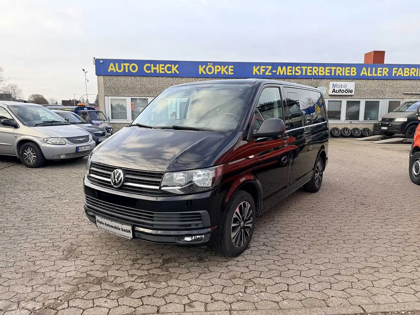 Volkswagen T6 Multivan Multivan T6 2.0 TDI/Tempomat/PDC/AHK/Carplay Schwarz - 1