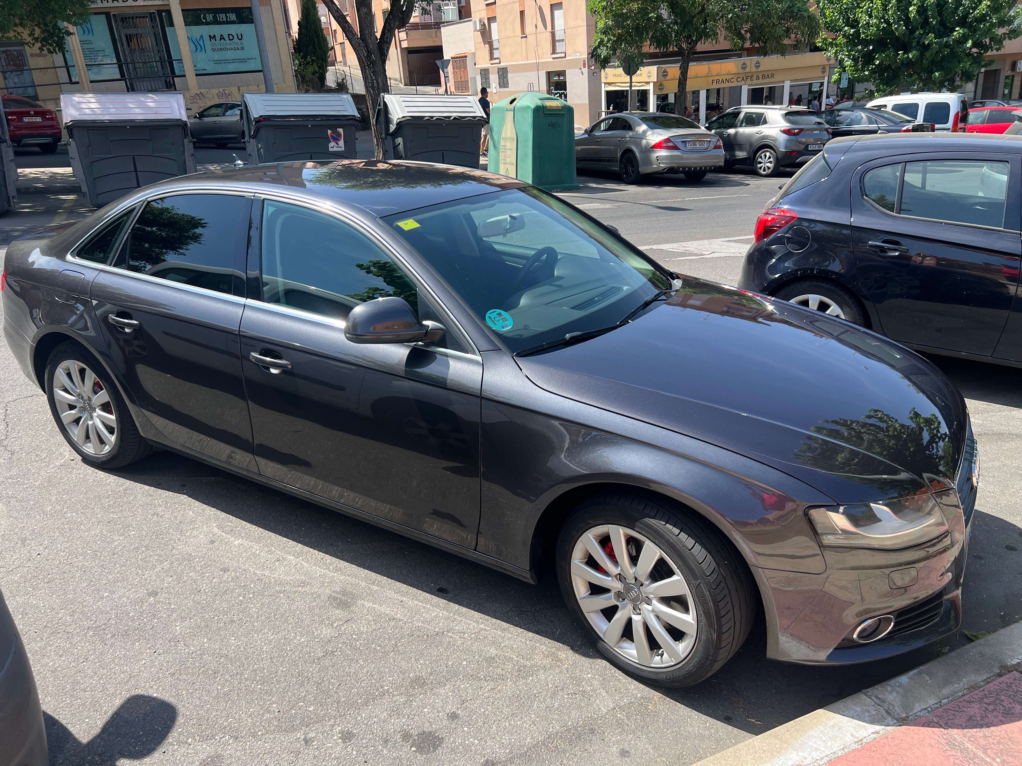 Audi A4 A4 1.8 TFSI 160 - foto 1