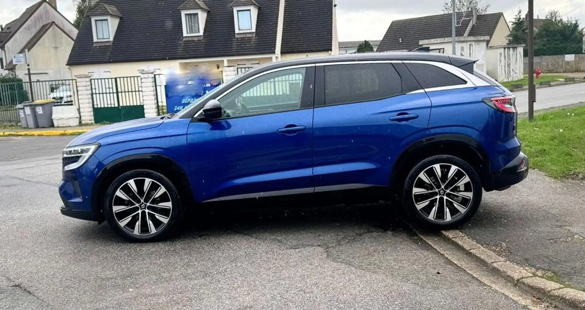 Renault Austral Techno 1.3 TCE 160CV BVA6 15825 HT ENTRETIEN A JOUR Noir - 2