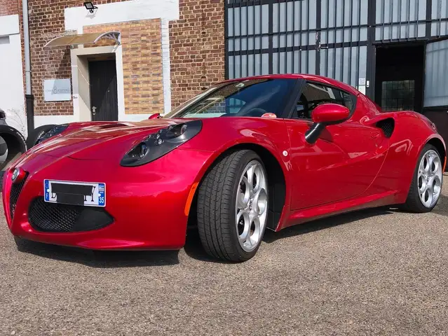 Alfa Romeo 4C 4C 1750 Tbi 240 ch TCT Standard Edition