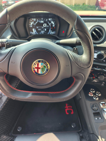 Alfa Romeo 4C 4C 1750 Tbi 240 ch TCT Standard Edition