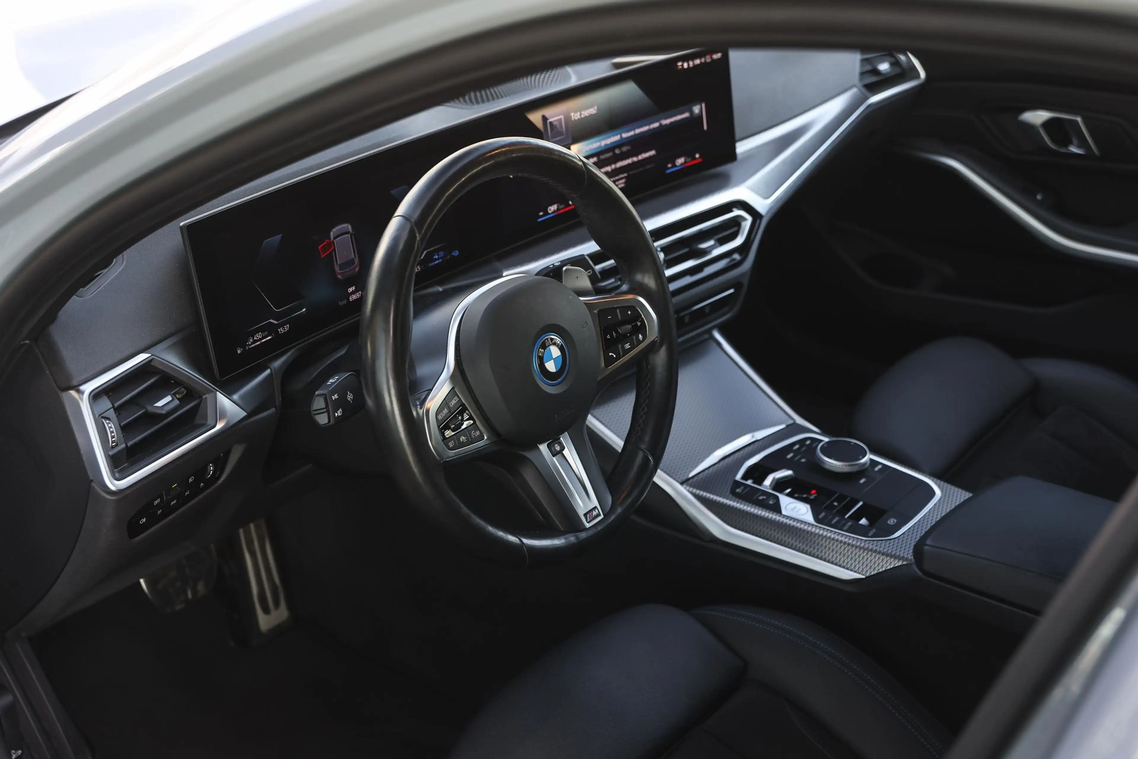 BMW 330 3 Serie Touring 330e M Sport Automaat / Sportstoel — photo 9