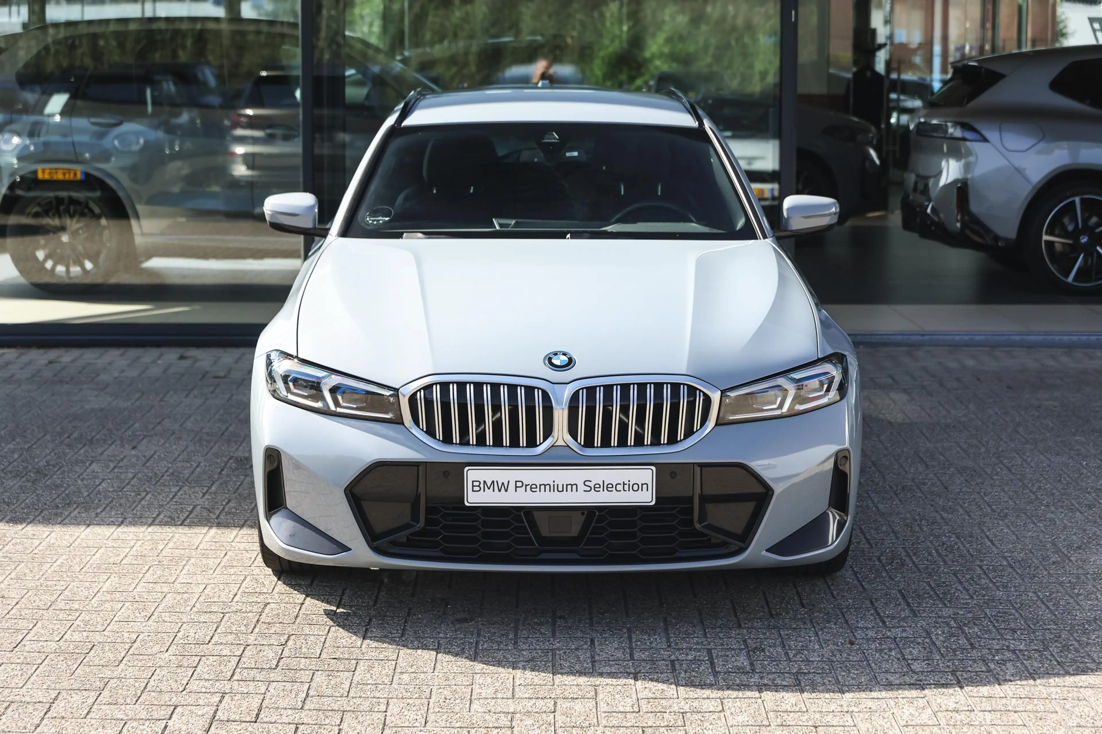 BMW 330 3 Serie Touring 330e M Sport Automaat / Sportstoel — photo 5