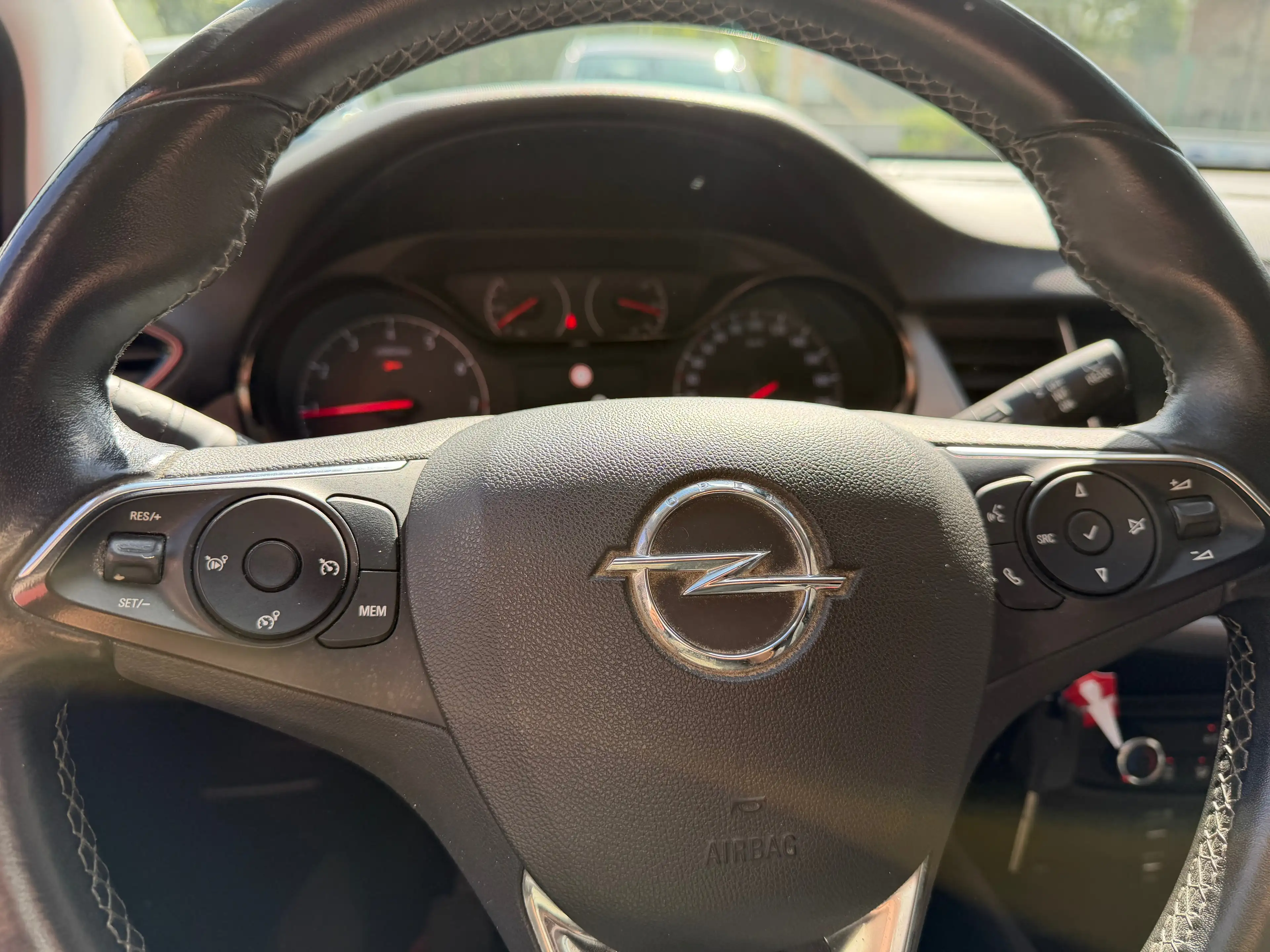 Opel Crossland X 1.2i Turbo Edition + CAMÉRA + NAVI + CLIM — photo 14