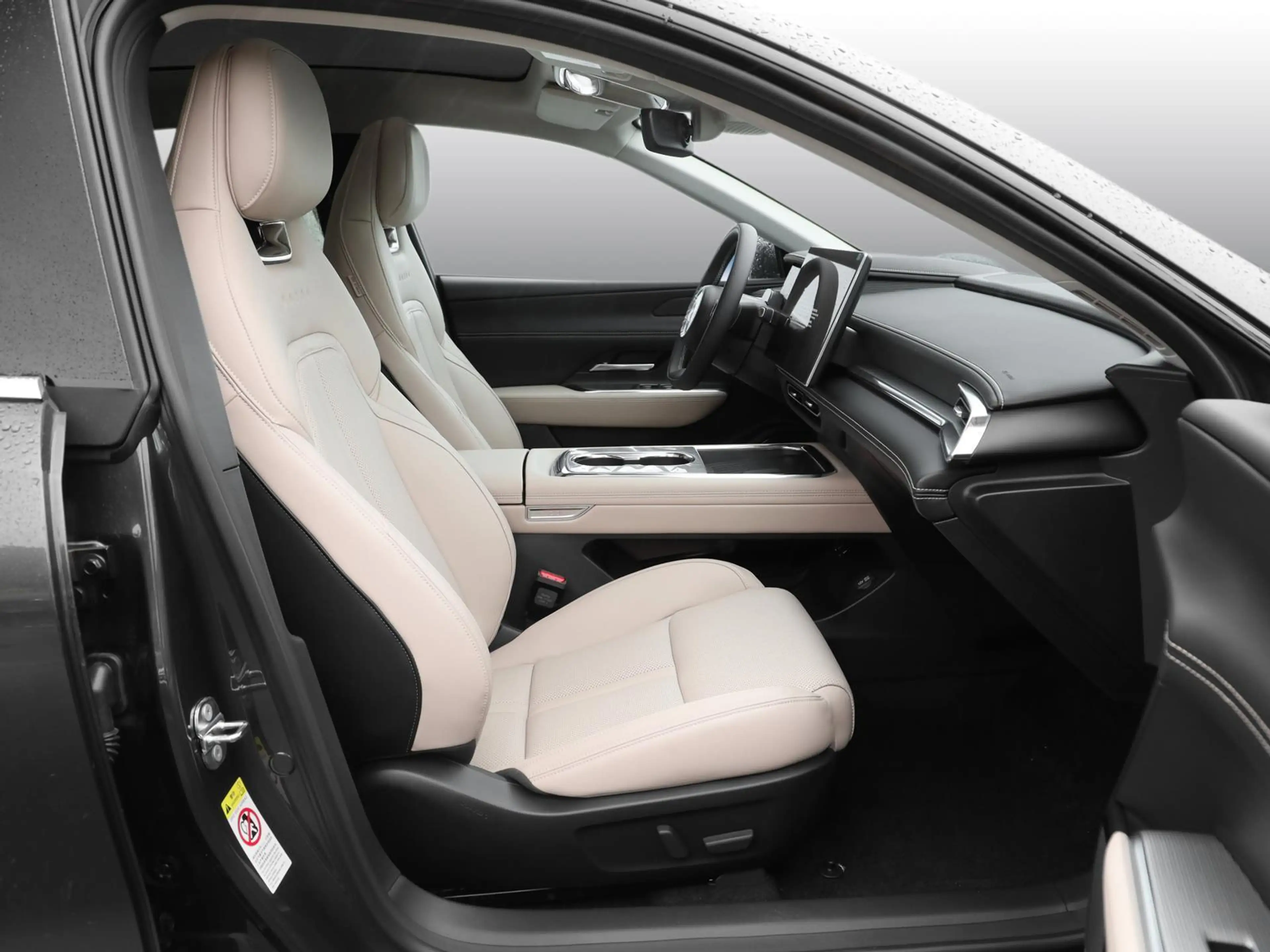 Mazda 6e EV Long Range 1AT RWD Takumi — photo 3