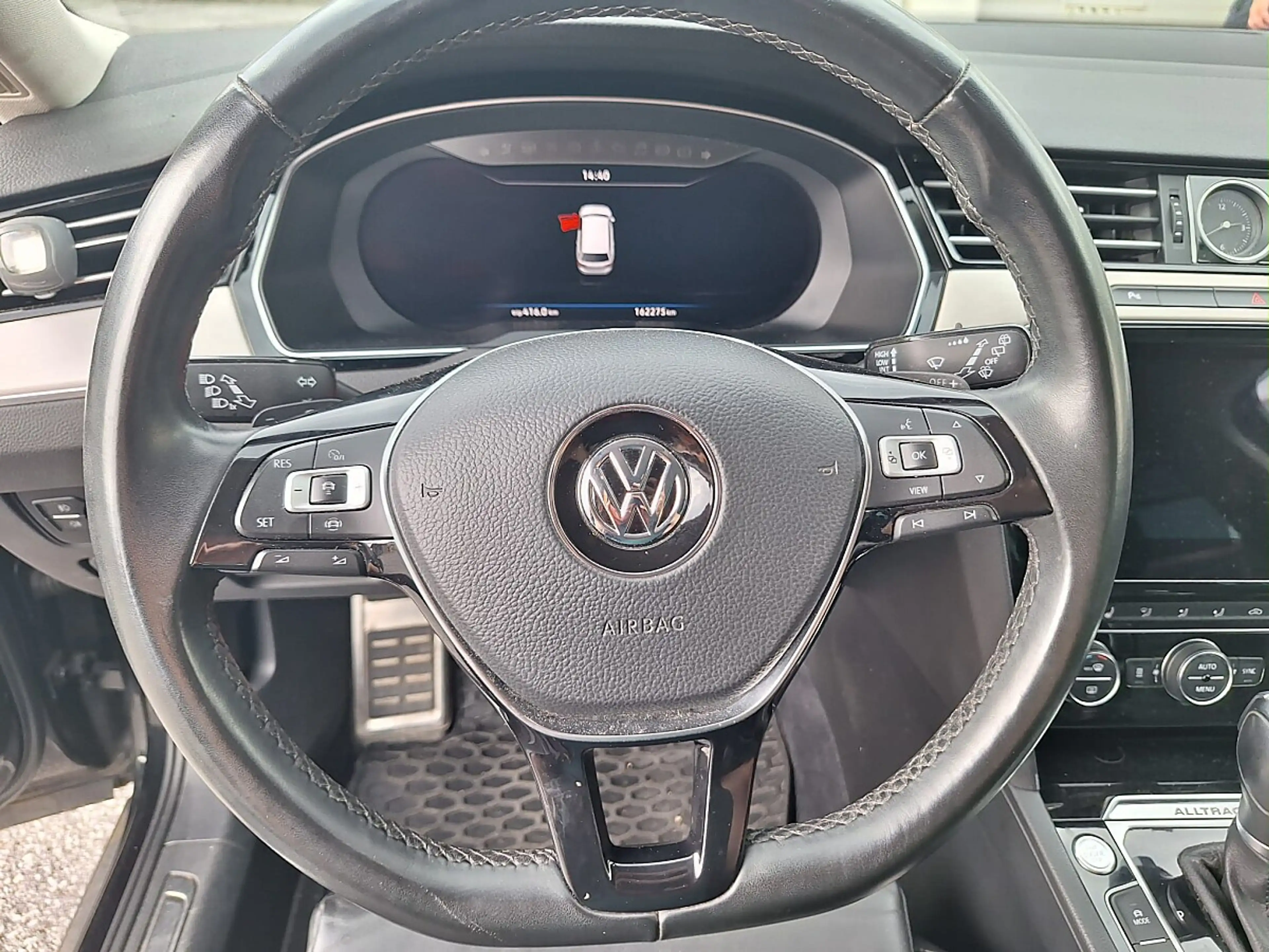 Volkswagen Passat Alltrack 4Motion 2.0 TDI BMT — photo 13