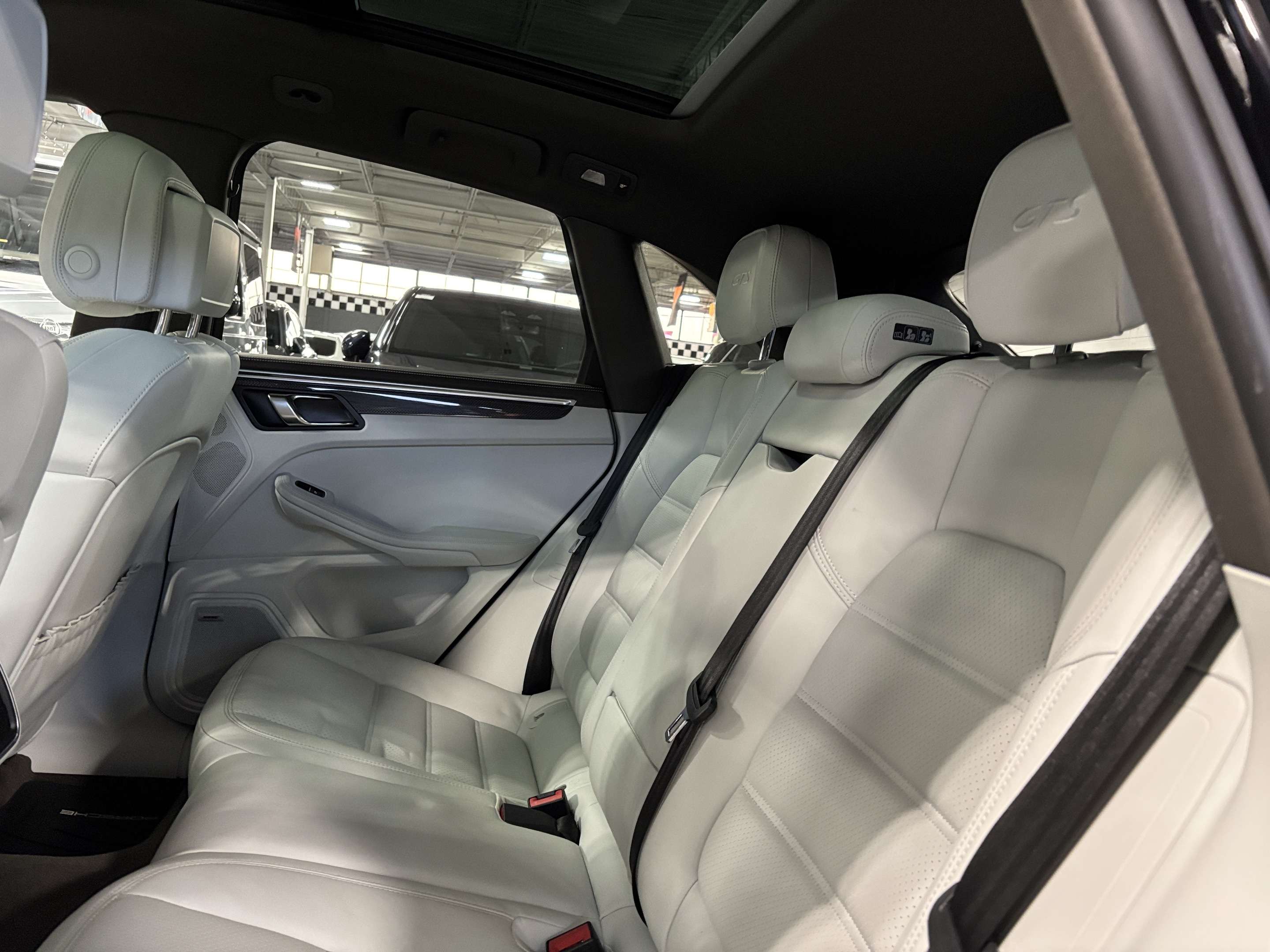 2021 Porsche Macan GTS AWD|NAV|BOSE|CARBON|CREAMLEATHER|360CAM|PANO|+ thumb 10