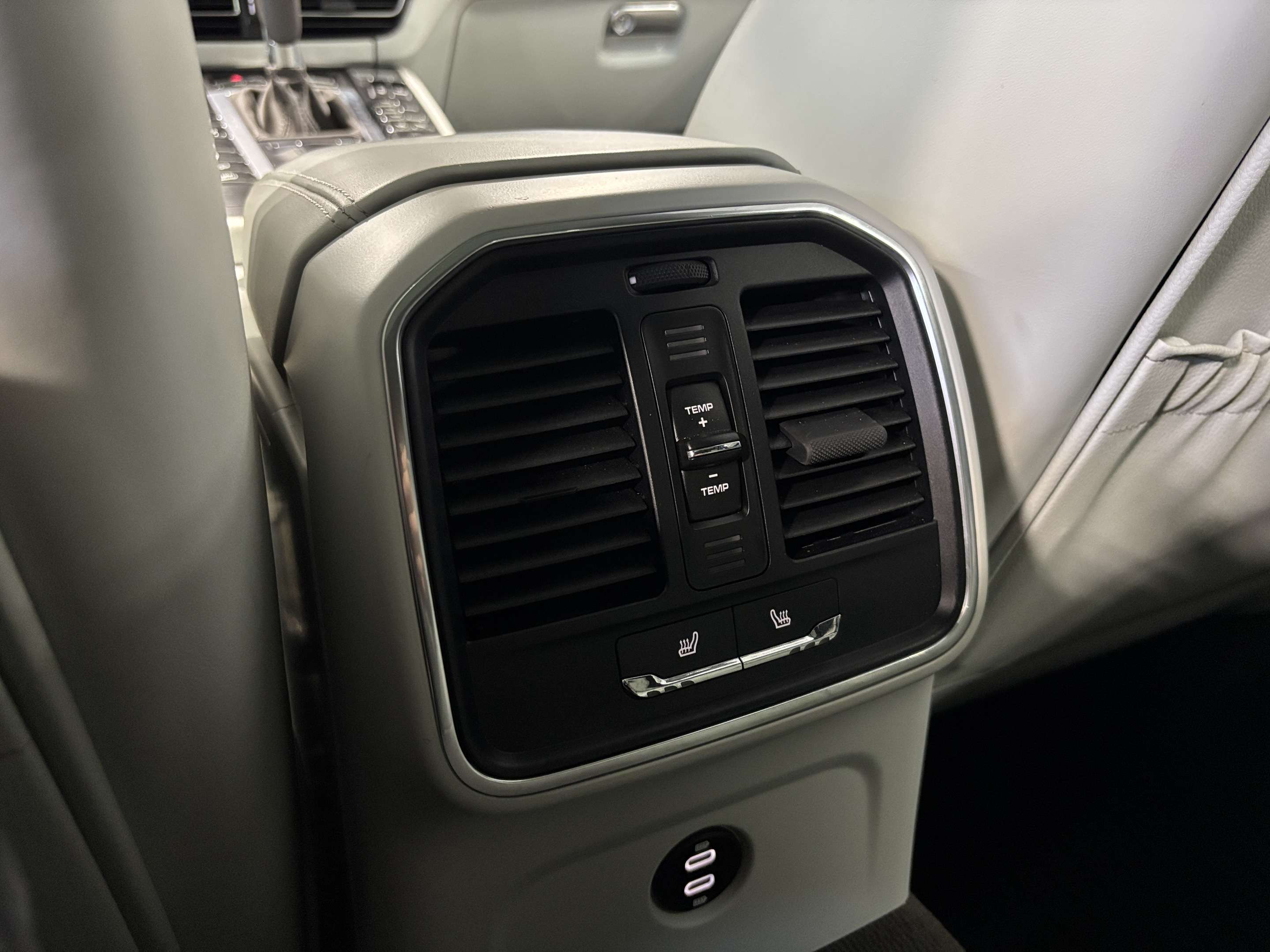 2021 Porsche Macan GTS AWD|NAV|BOSE|CARBON|CREAMLEATHER|360CAM|PANO|+ thumb 14