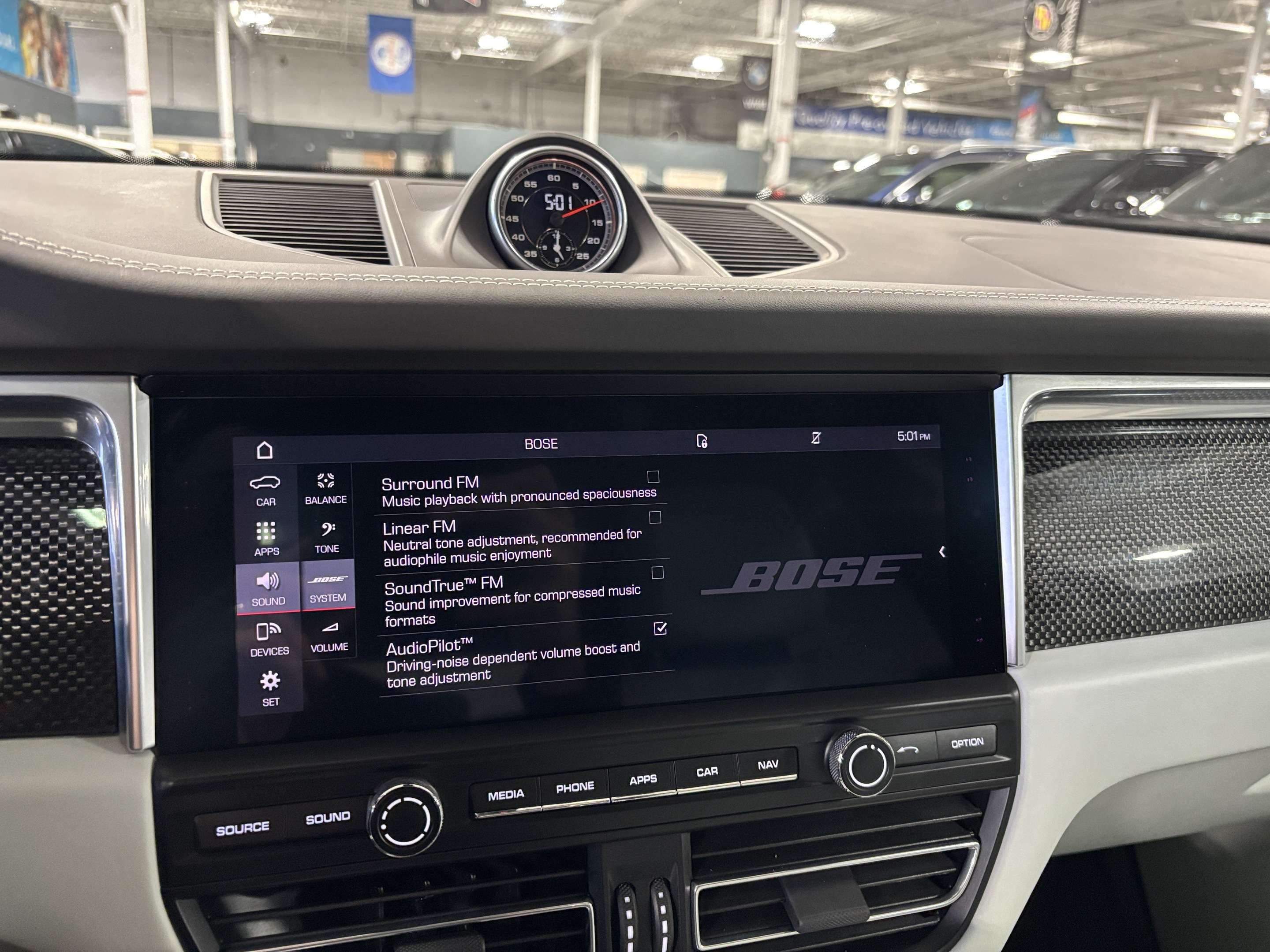 2021 Porsche Macan GTS AWD|NAV|BOSE|CARBON|CREAMLEATHER|360CAM|PANO|+ thumb 30