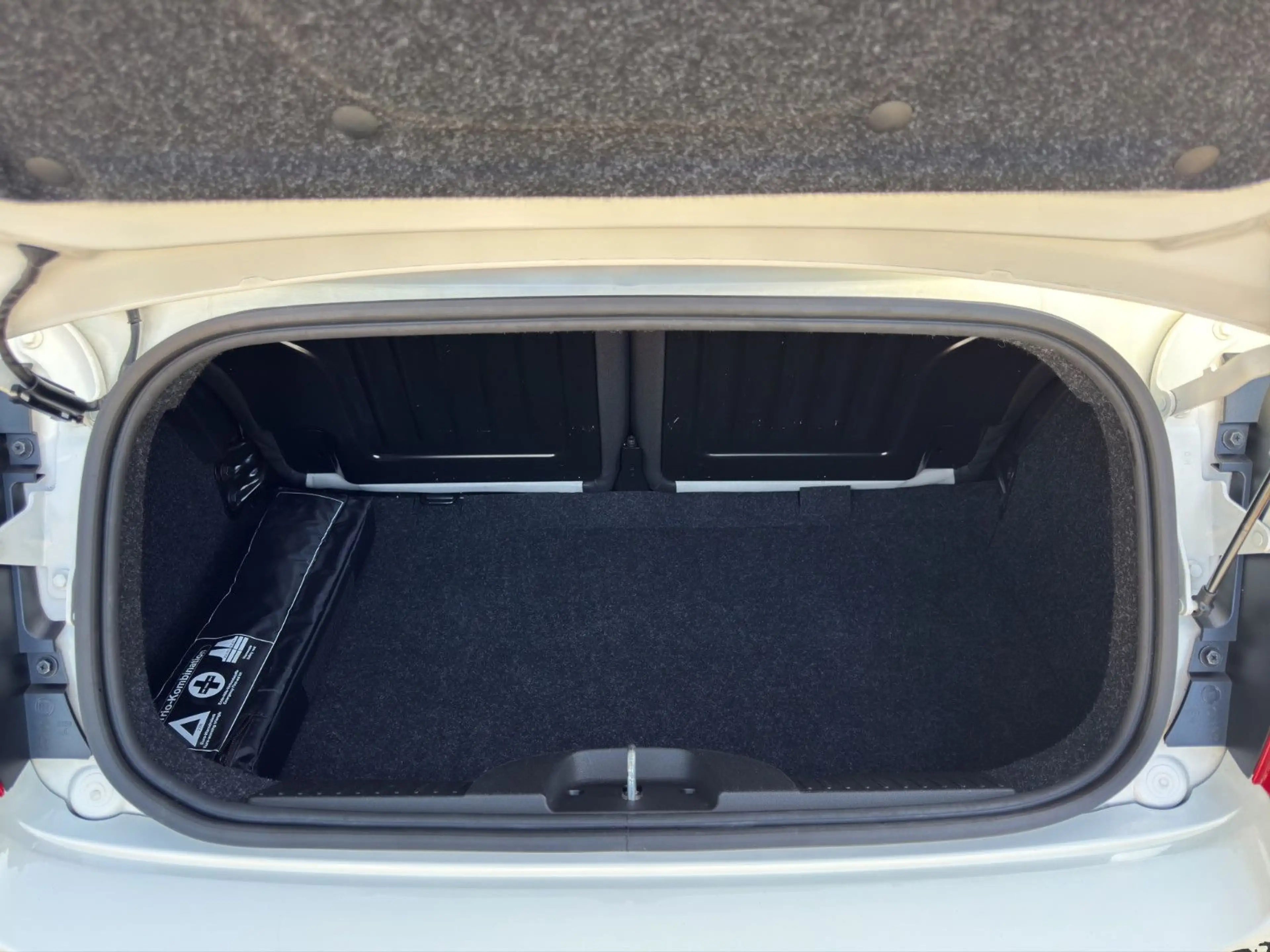 Fiat 500C 1.0 Mild Hybrid DOLCEVITA Retro Klassiker — photo 11