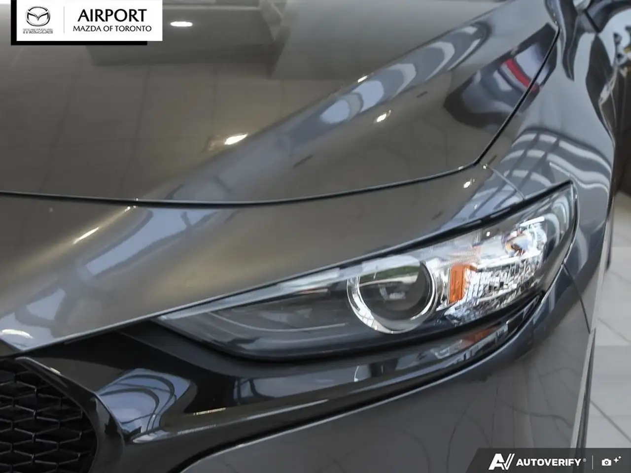 Mazda 3 снимка Mazda 3