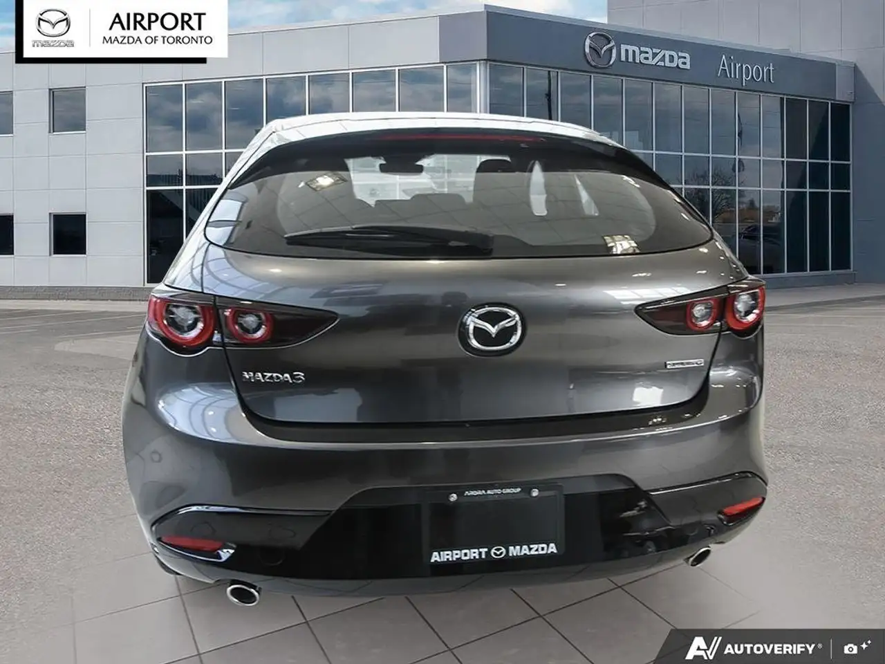 Mazda 3 снимка Mazda 3