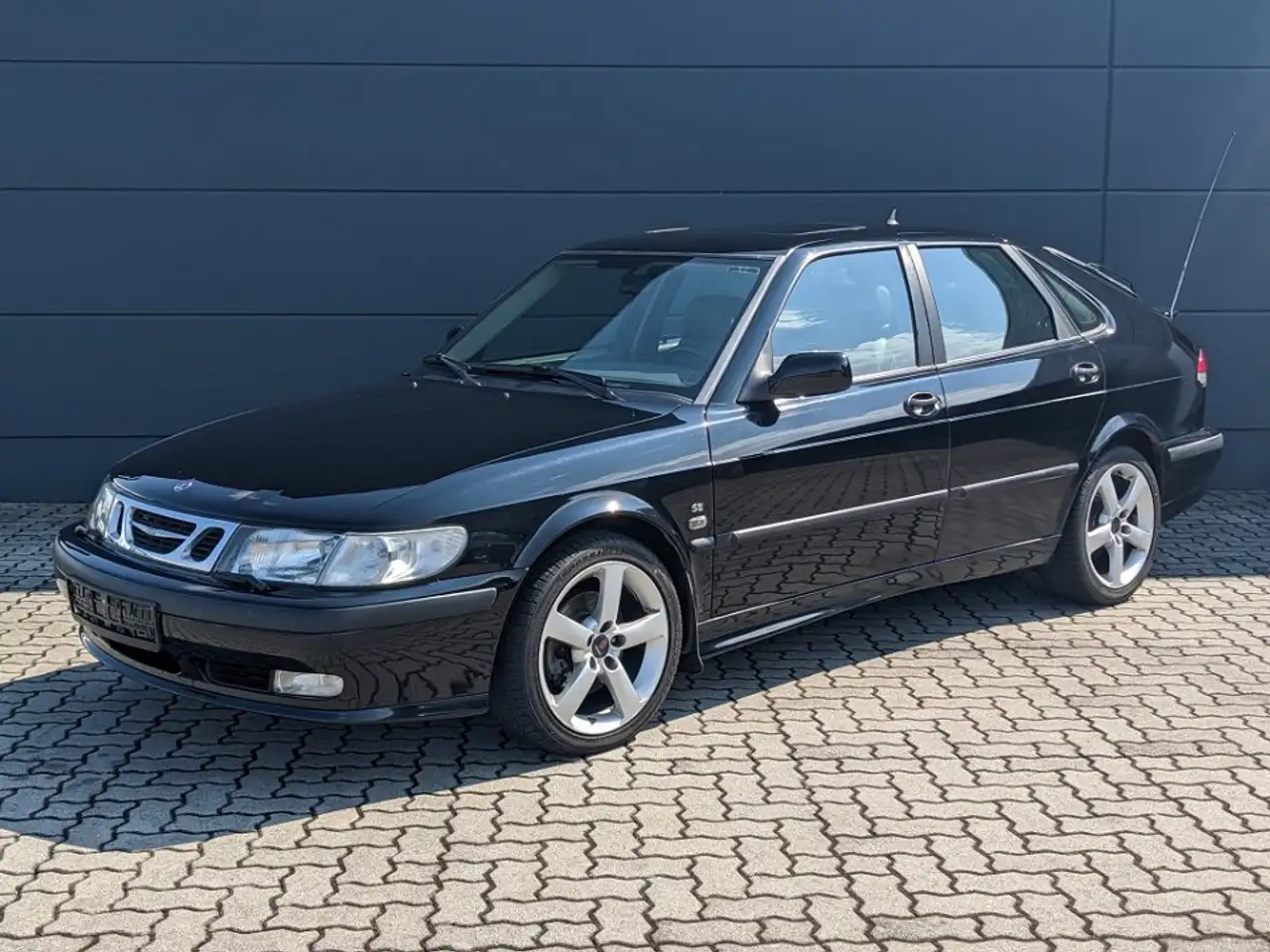 SAAB 9-3 ANNIVERSARY - 2.0T 150 ch - SIÈGES CUIR CHAUFFANTS - TOIT OUVRANT