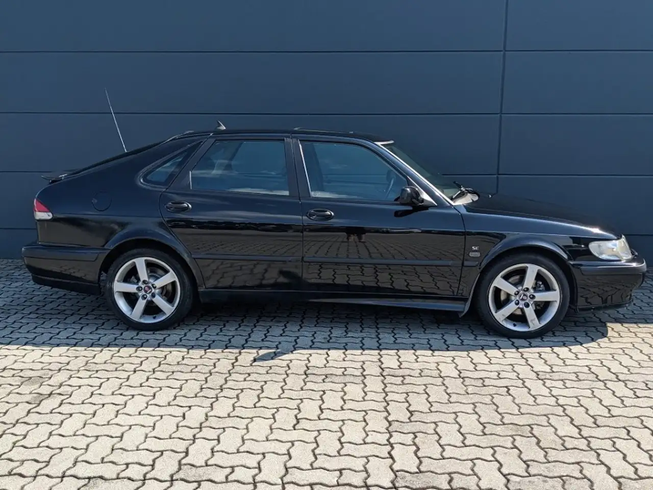 SAAB 9-3 ANNIVERSARY - 2.0T 150 ch - SIÈGES CUIR CHAUFFANTS - TOIT OUVRANT