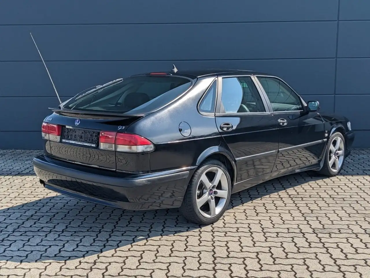 SAAB 9-3 ANNIVERSARY - 2.0T 150 ch - SIÈGES CUIR CHAUFFANTS - TOIT OUVRANT