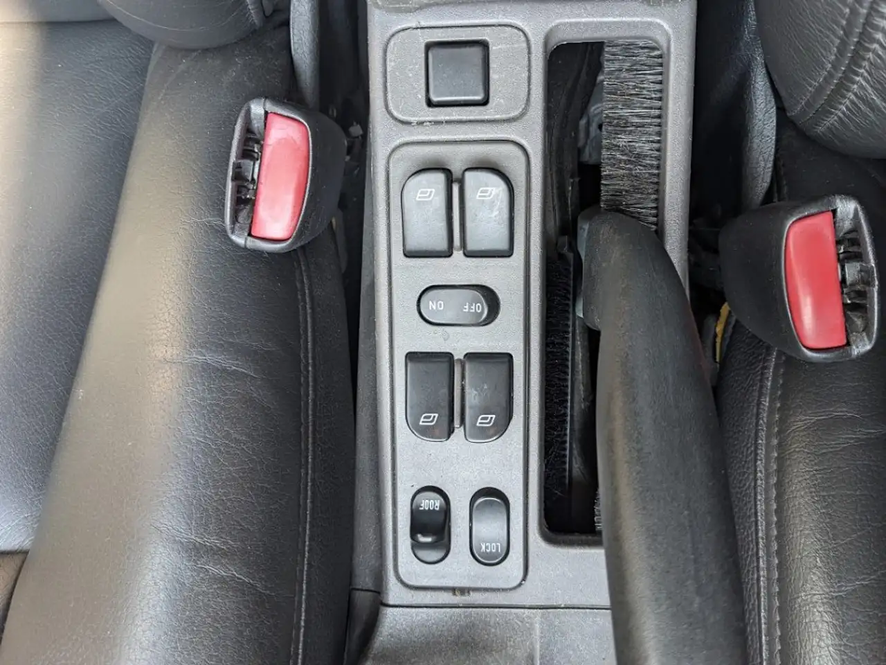 SAAB 9-3 ANNIVERSARY - 2.0T 150 ch - SIÈGES CUIR CHAUFFANTS - TOIT OUVRANT