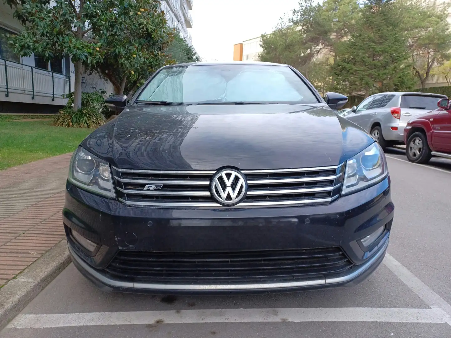 Volkswagen Passat 1.4 TSI BlueMotion Technology R-Line - 1