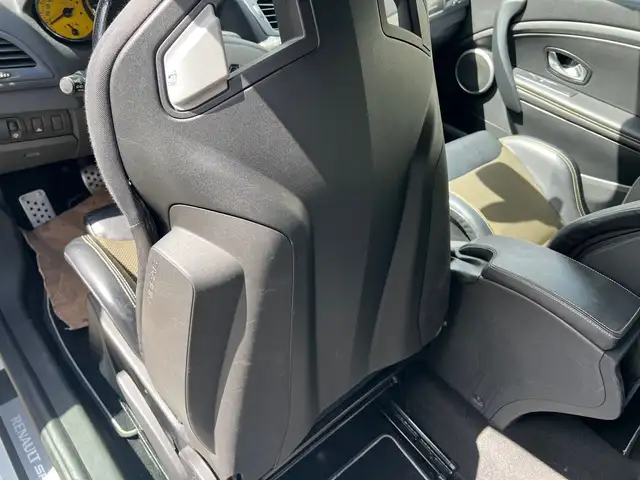 Renault Megane view 9