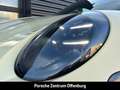 Porsche 992 -2 (911) Carrera 4 GTS Wit - thumbnail 11