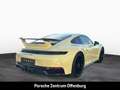 Porsche 992 -2 (911) Carrera 4 GTS Wit - thumbnail 7