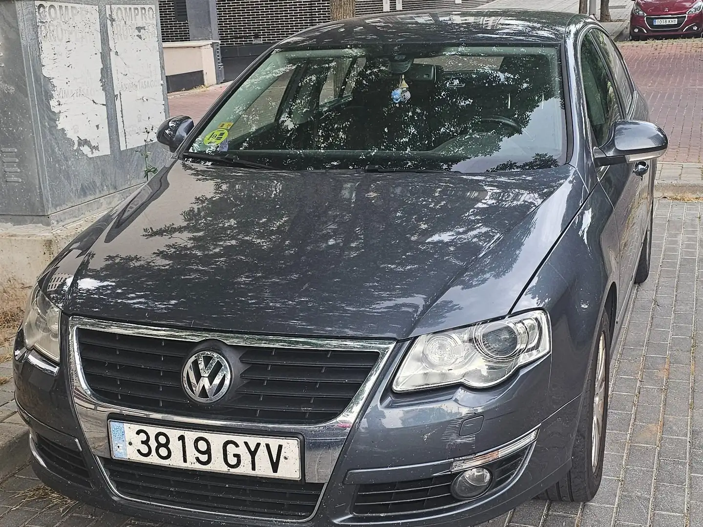 Volkswagen Passat Passat 2.0TDI CR Advance Plus Advance Plus Gris - 1