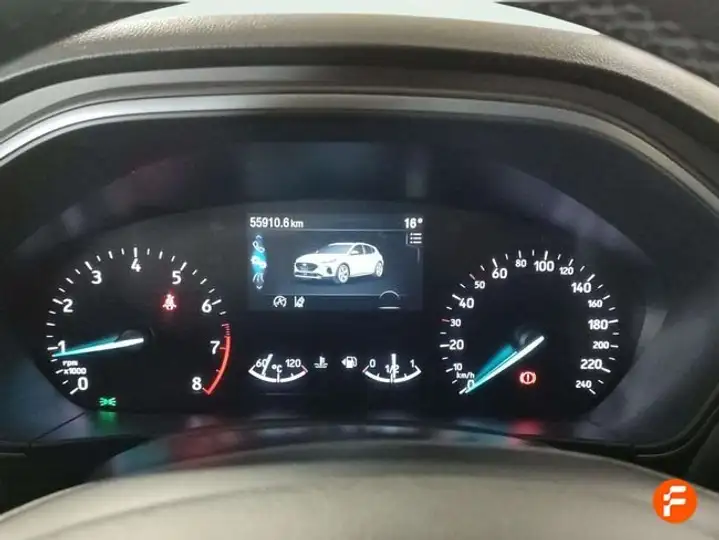 Ford Focus 2022, foto 11