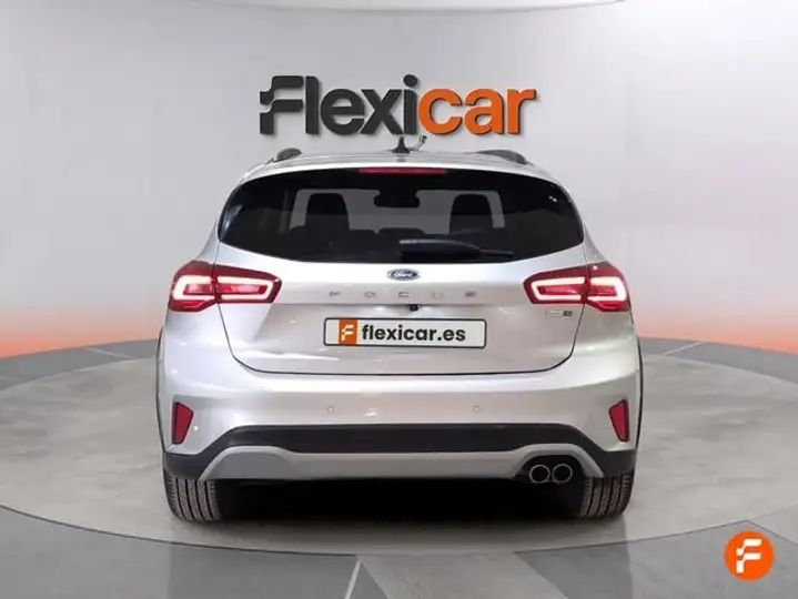 Ford Focus 2022, foto 5