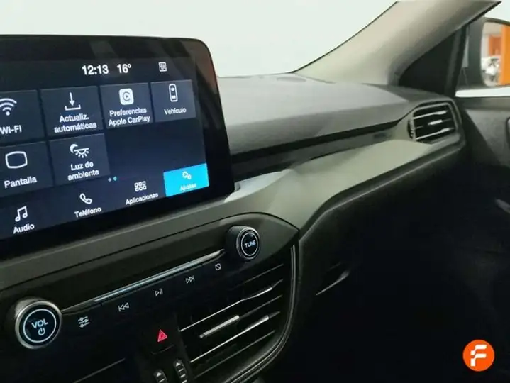 Ford Focus 2022, foto 15
