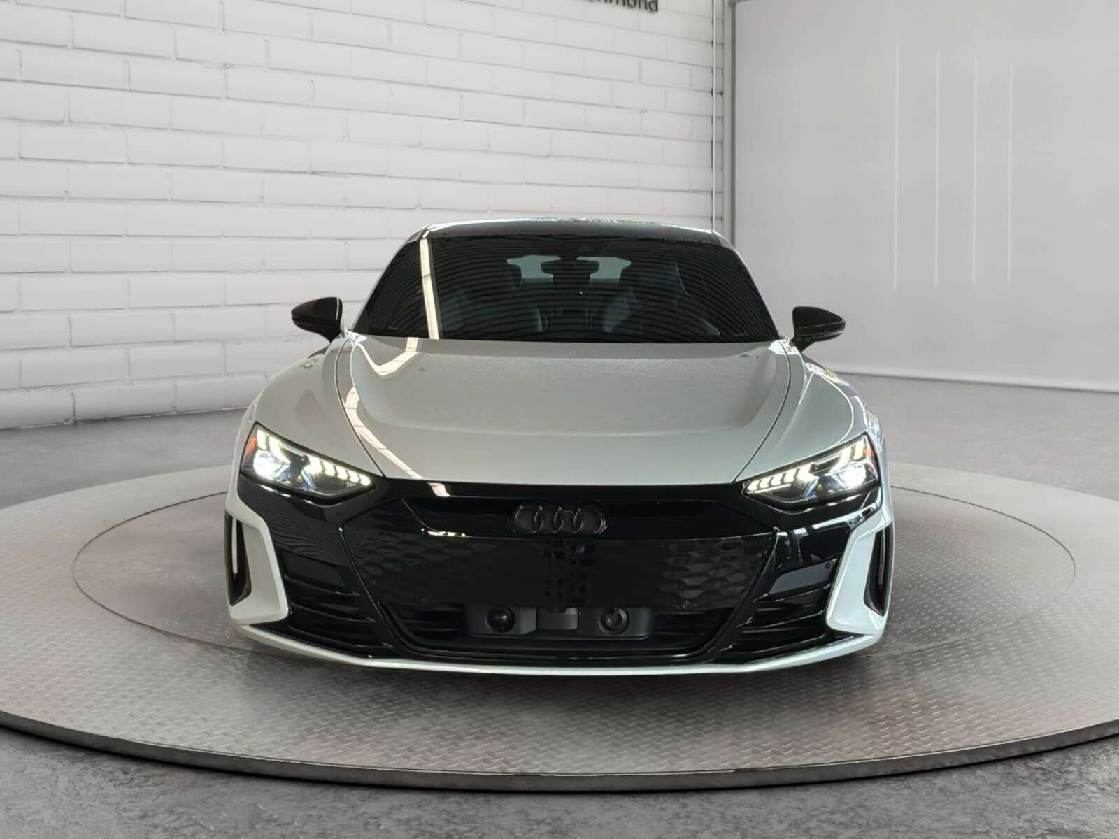 2022 Audi RS e-tron GT | PANORAMIC GLASS ROOF (FIXED) | 44I - 215 TWIN-SP — снимка 1