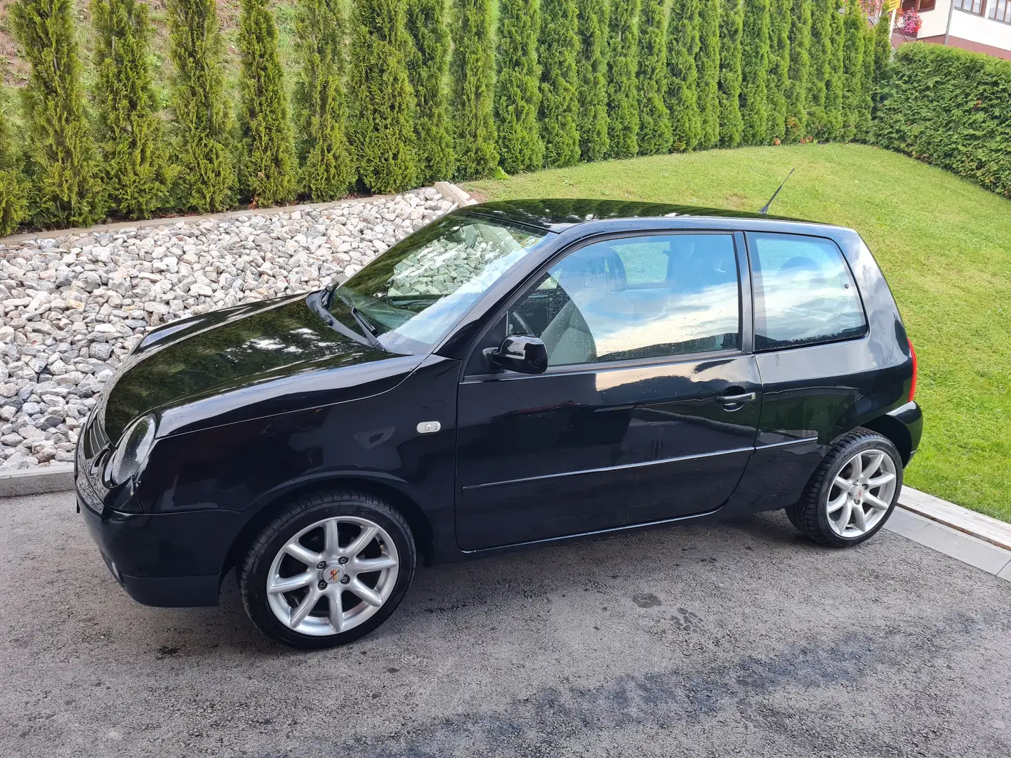 Volkswagen Lupo Lupo 1,4 Comfortline Comfortline Klima Černá - 1