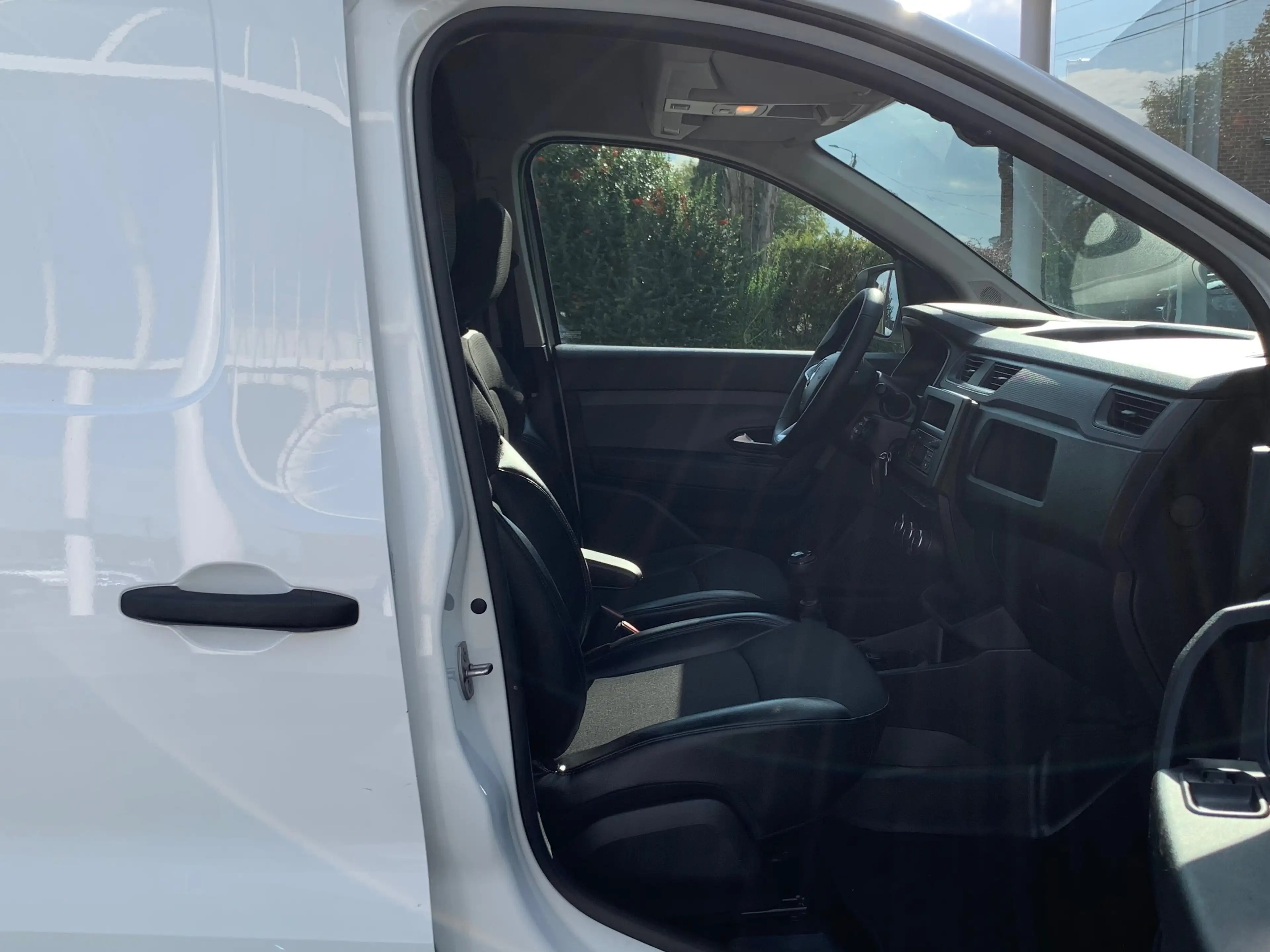 Renault Express 1.3 TCe / Utilitaire / AIRCO / 11.148 HTVA — photo 13