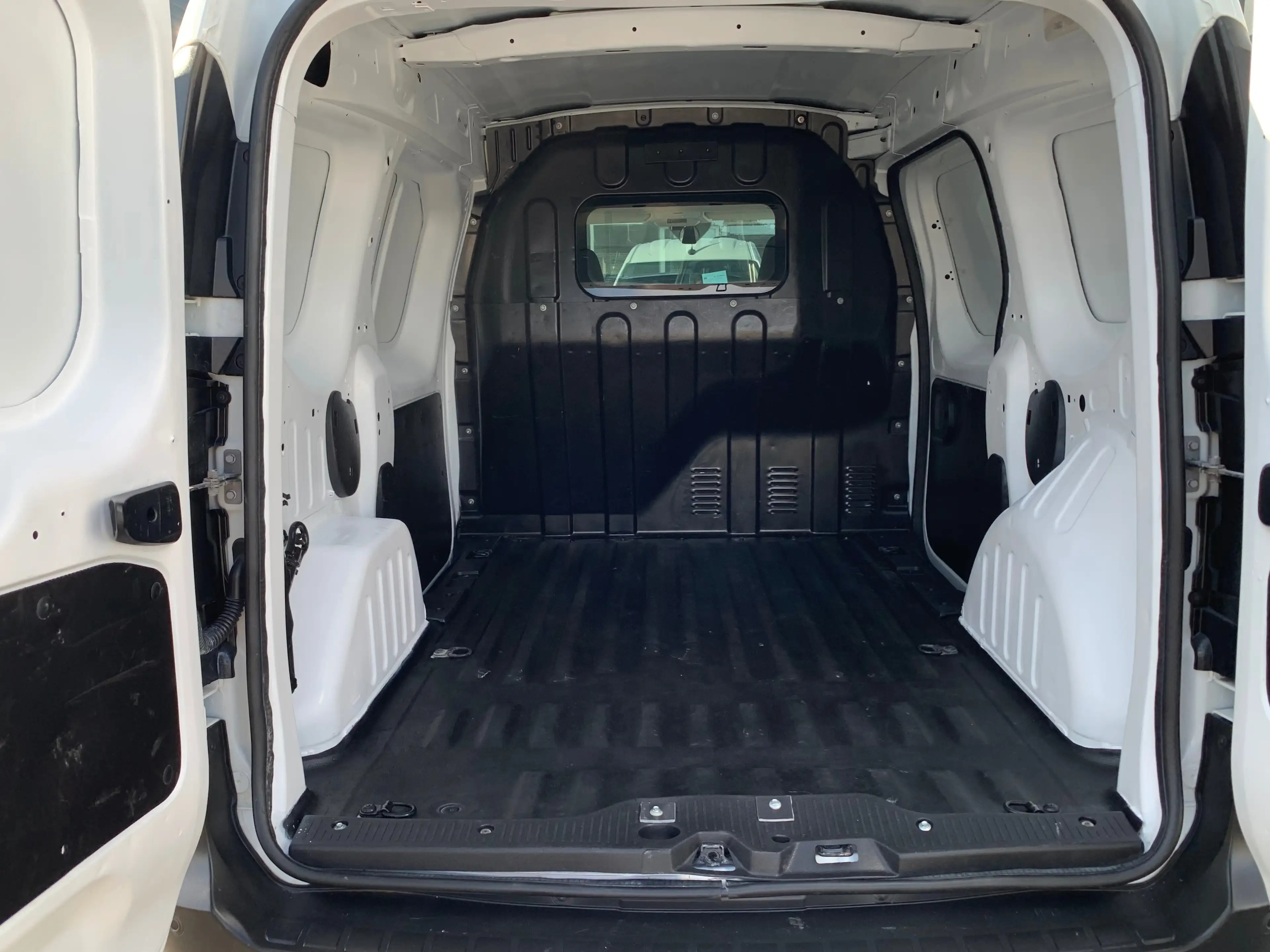 Renault Express 1.3 TCe / Utilitaire / AIRCO / 11.148 HTVA — photo 7