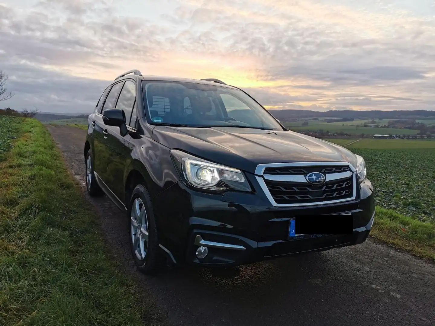 Subaru Forester 2.0D Lineartronic Exclusive Zwart - 2