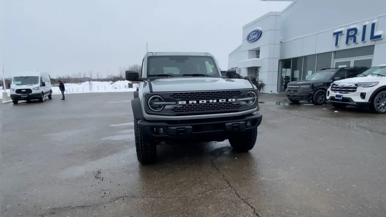 Ford Bronco снимка Ford Bronco