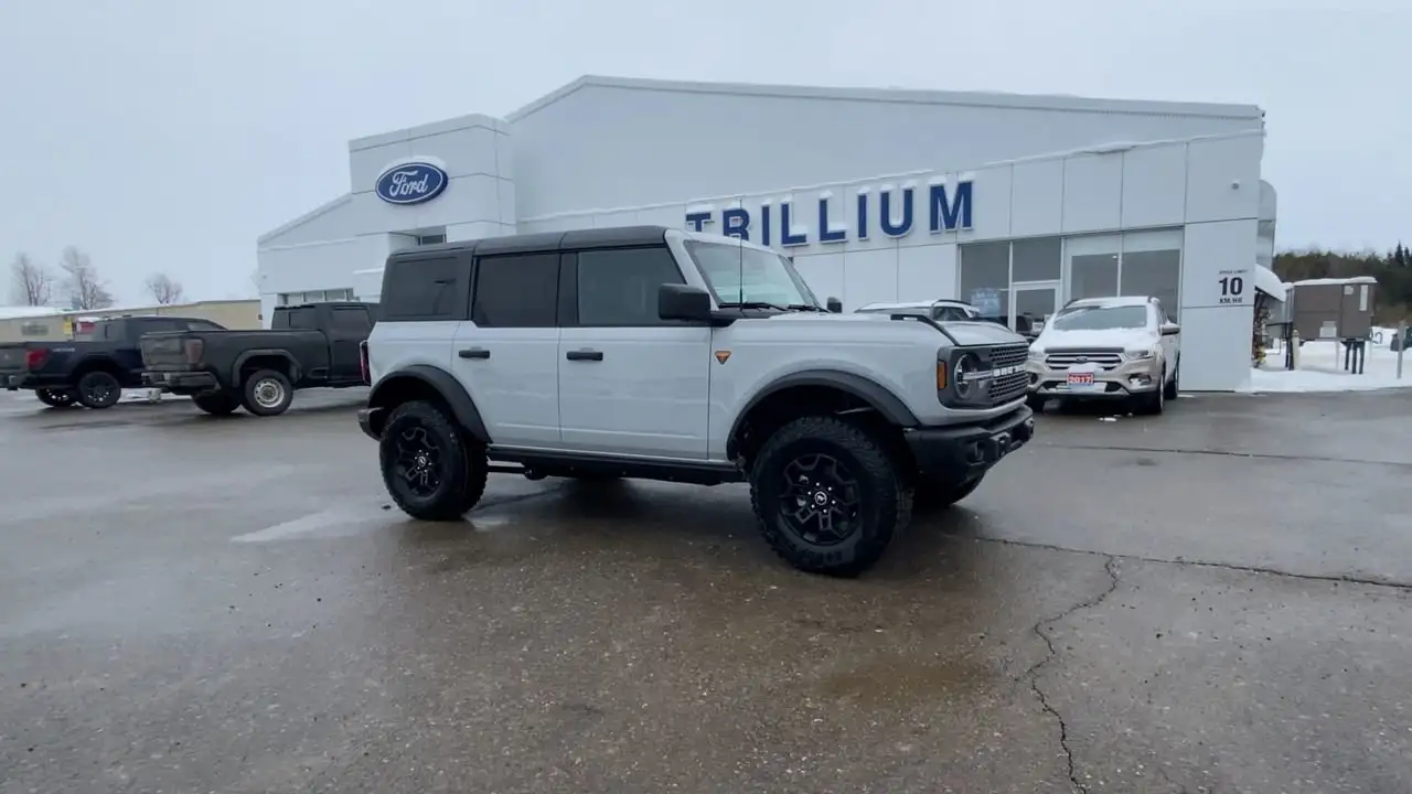 Ford Bronco снимка Ford Bronco