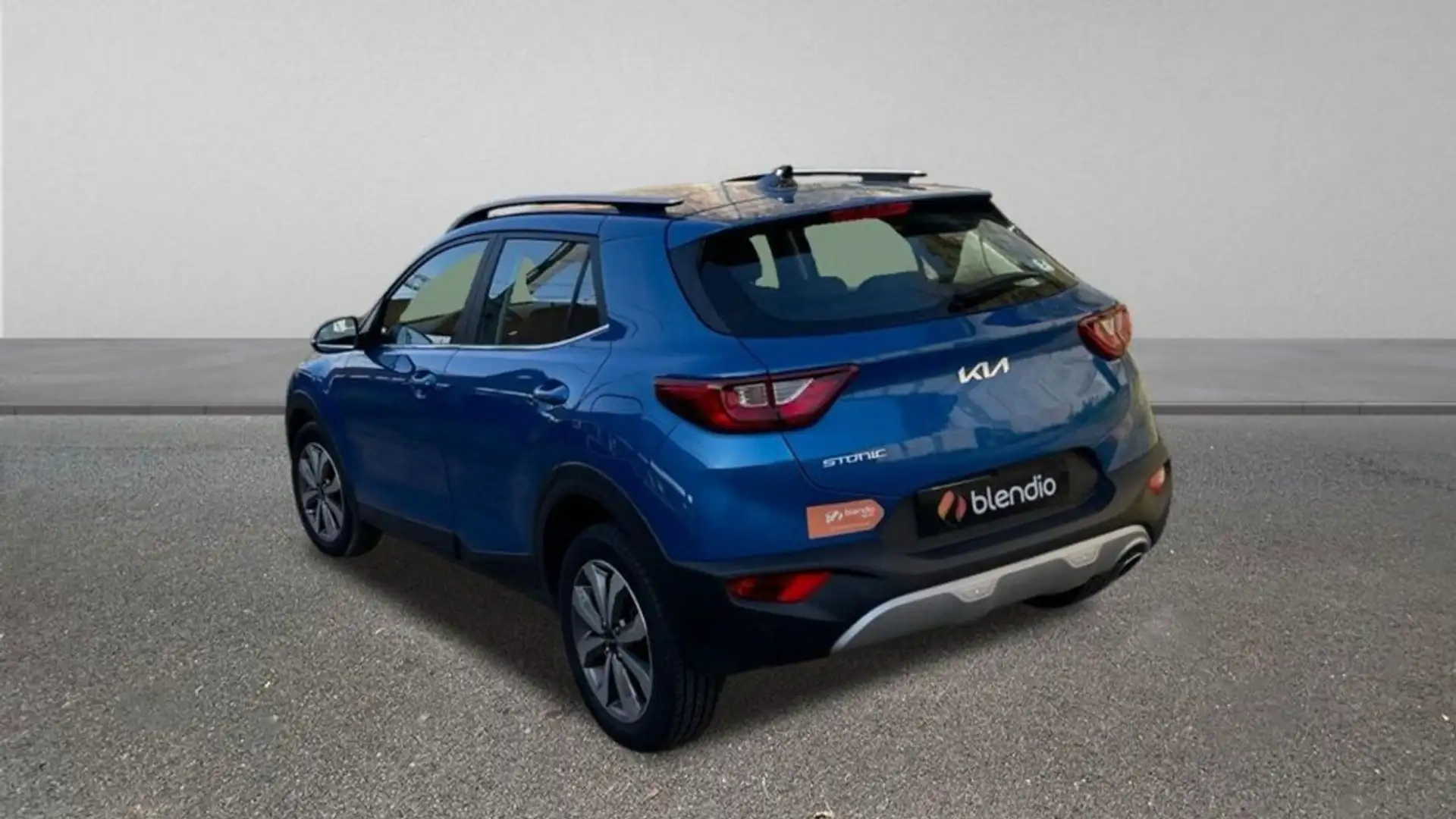 Kia Stonic 1.2 DPI DRIVE 84CV 5P Blau - 2