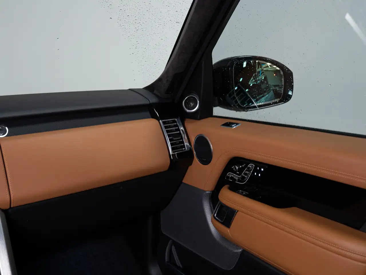 Land Rover Range Rover снимка Land Rover Range Rover