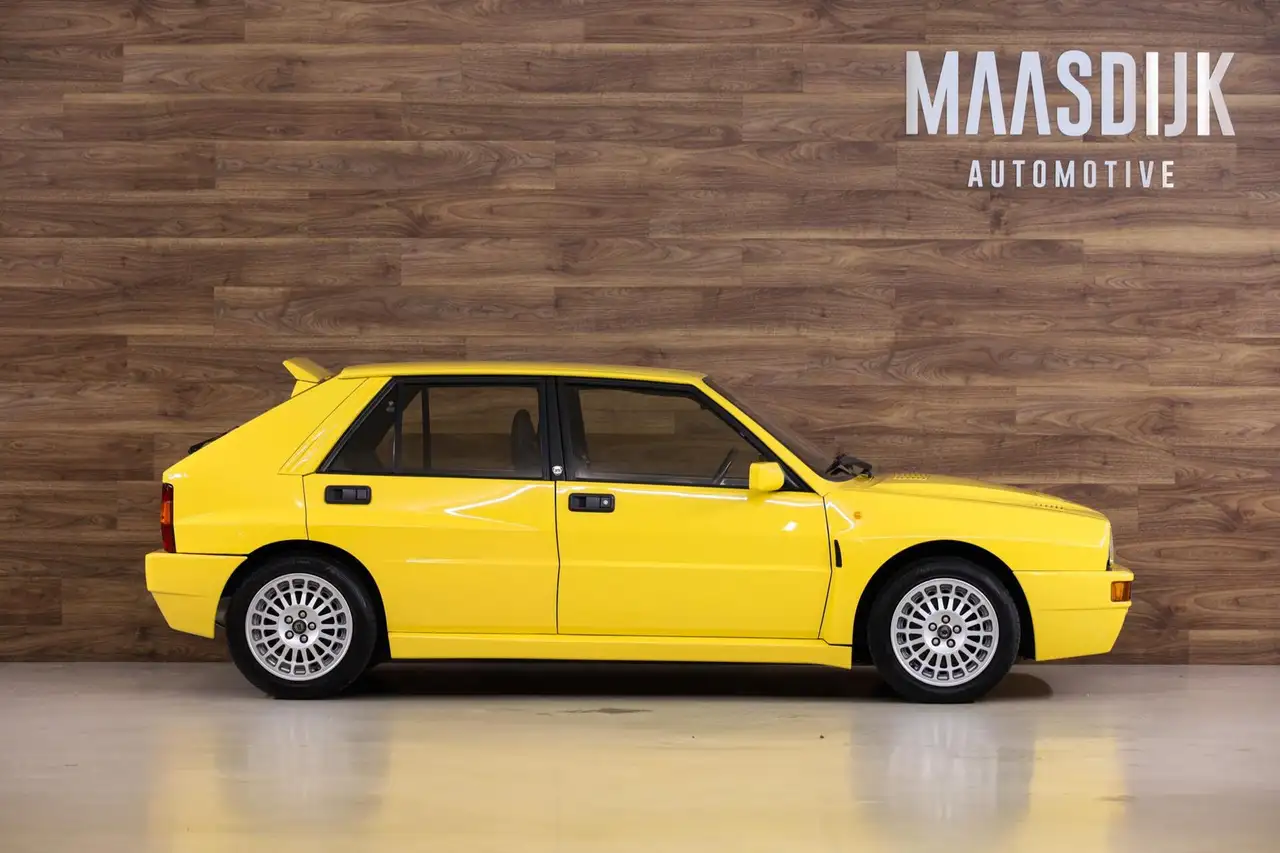 Lancia Delta 2.0 HF Integrale EVO, foto 6